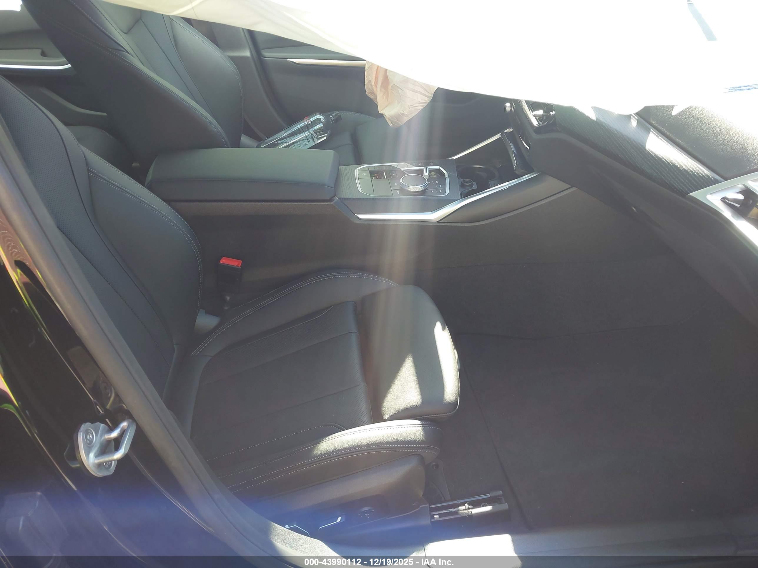 BMW 330I image 5