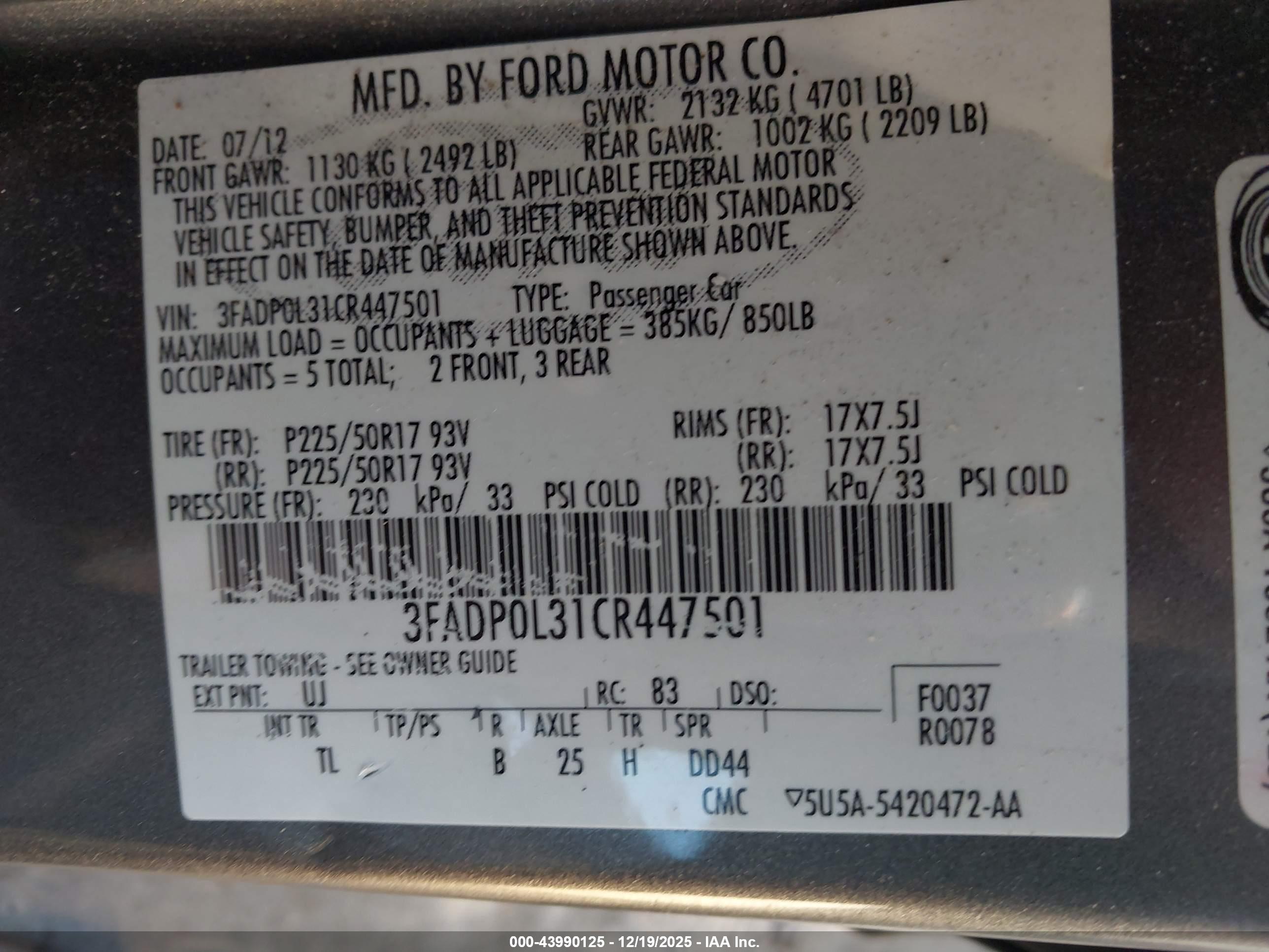 FORD FUSION image 9