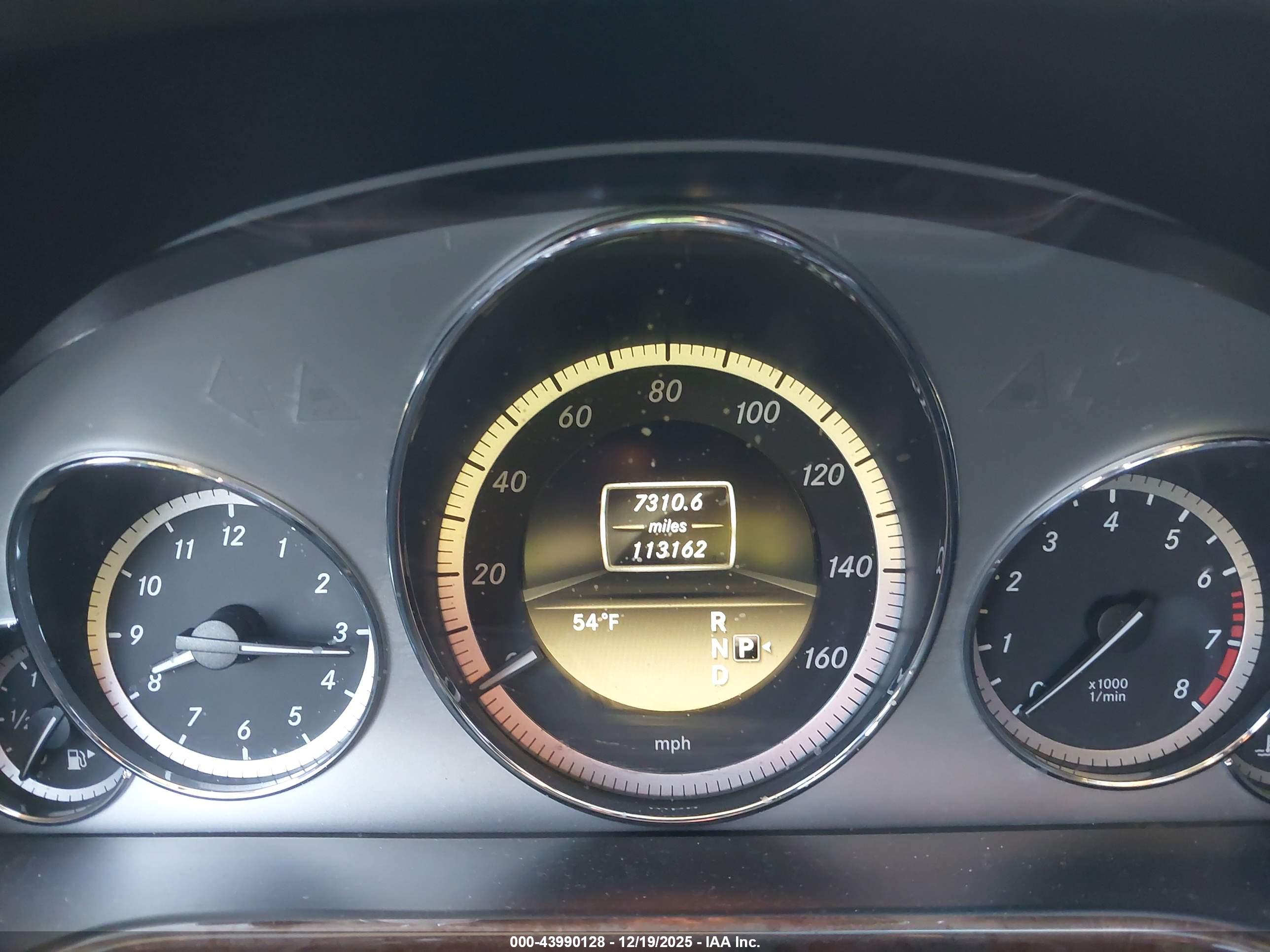 MERCEDES-BENZ E image 7