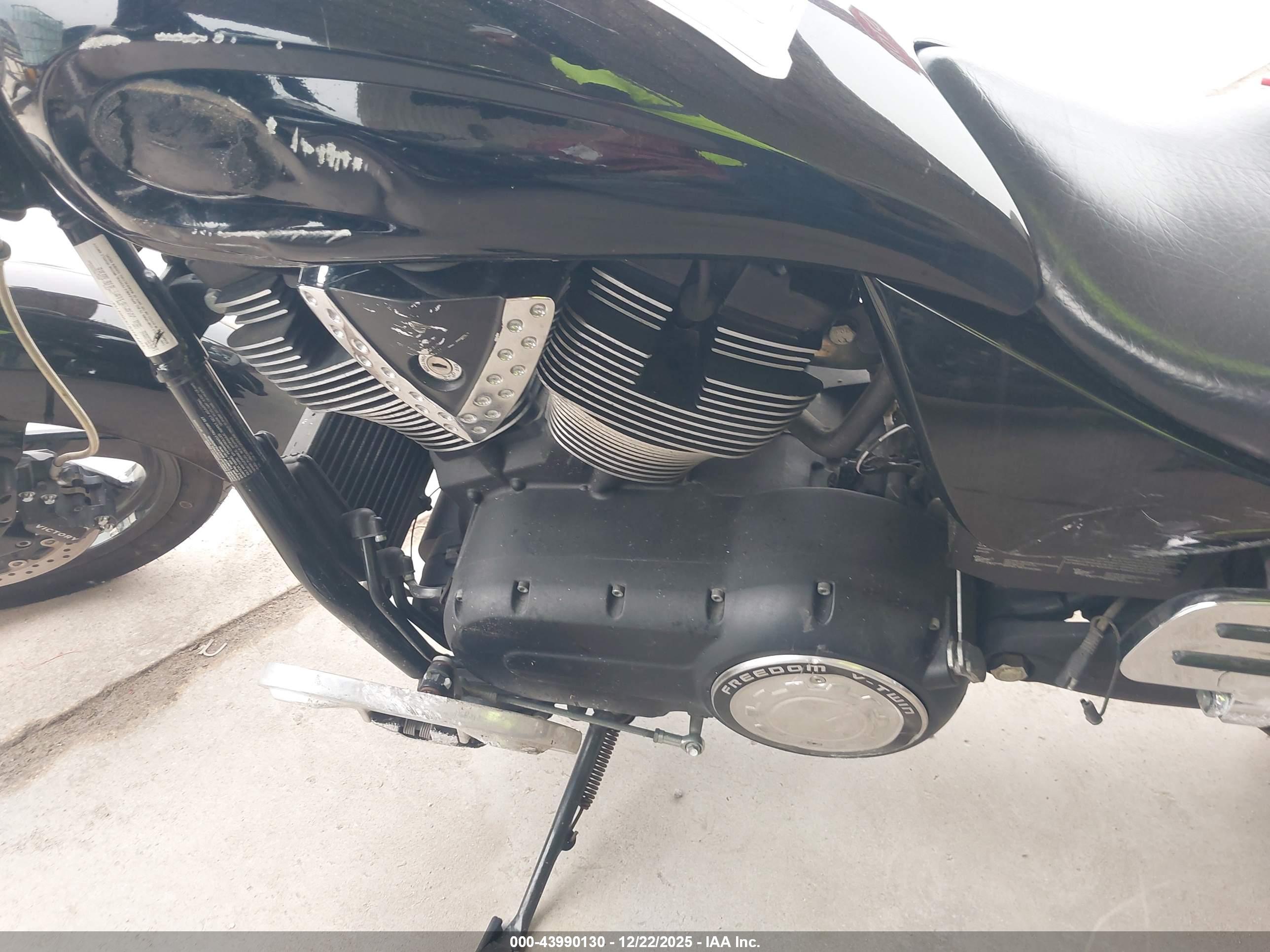 VICTORY MOTORCYCLES image 9