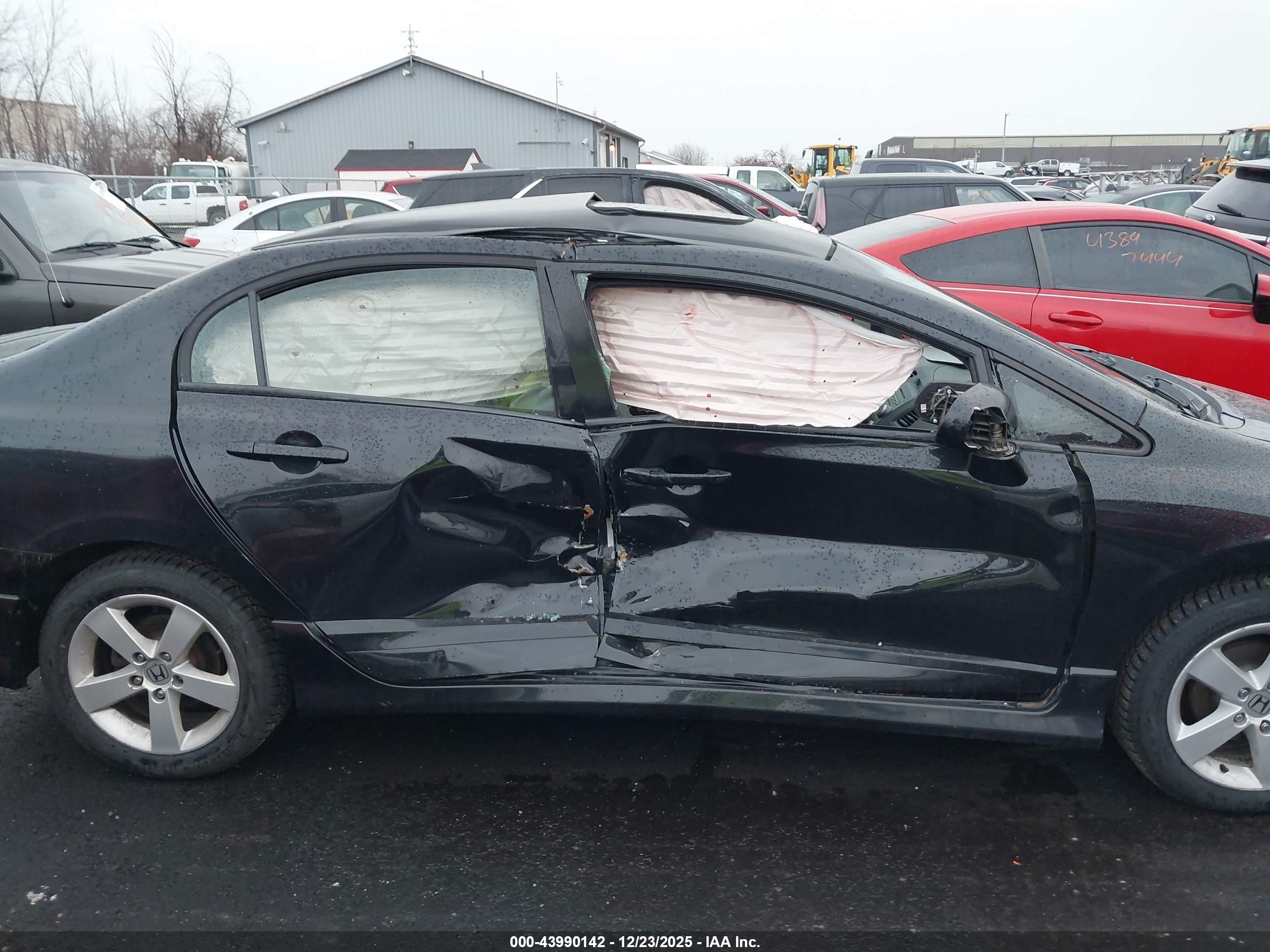 HONDA CIVIC image 6