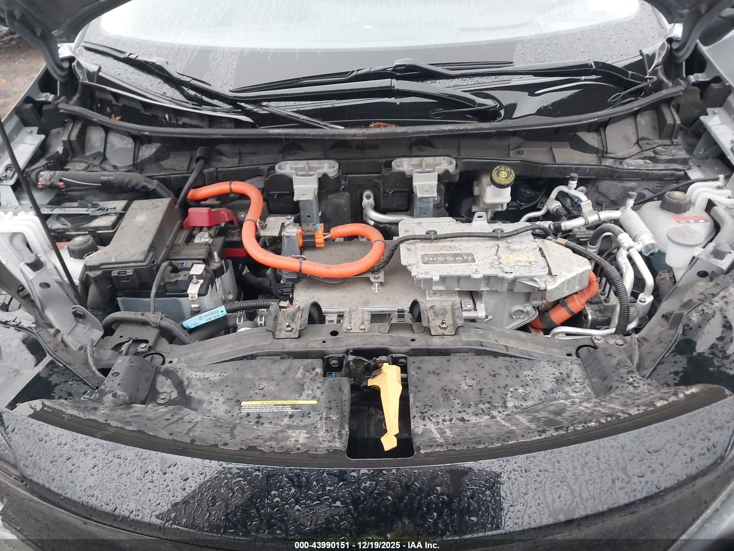 NISSAN ARIYA image 10