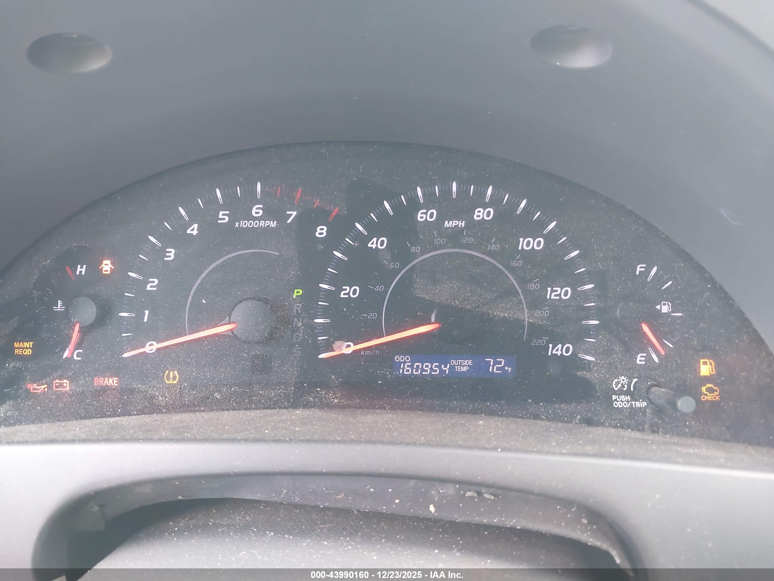 TOYOTA CAMRY image 7