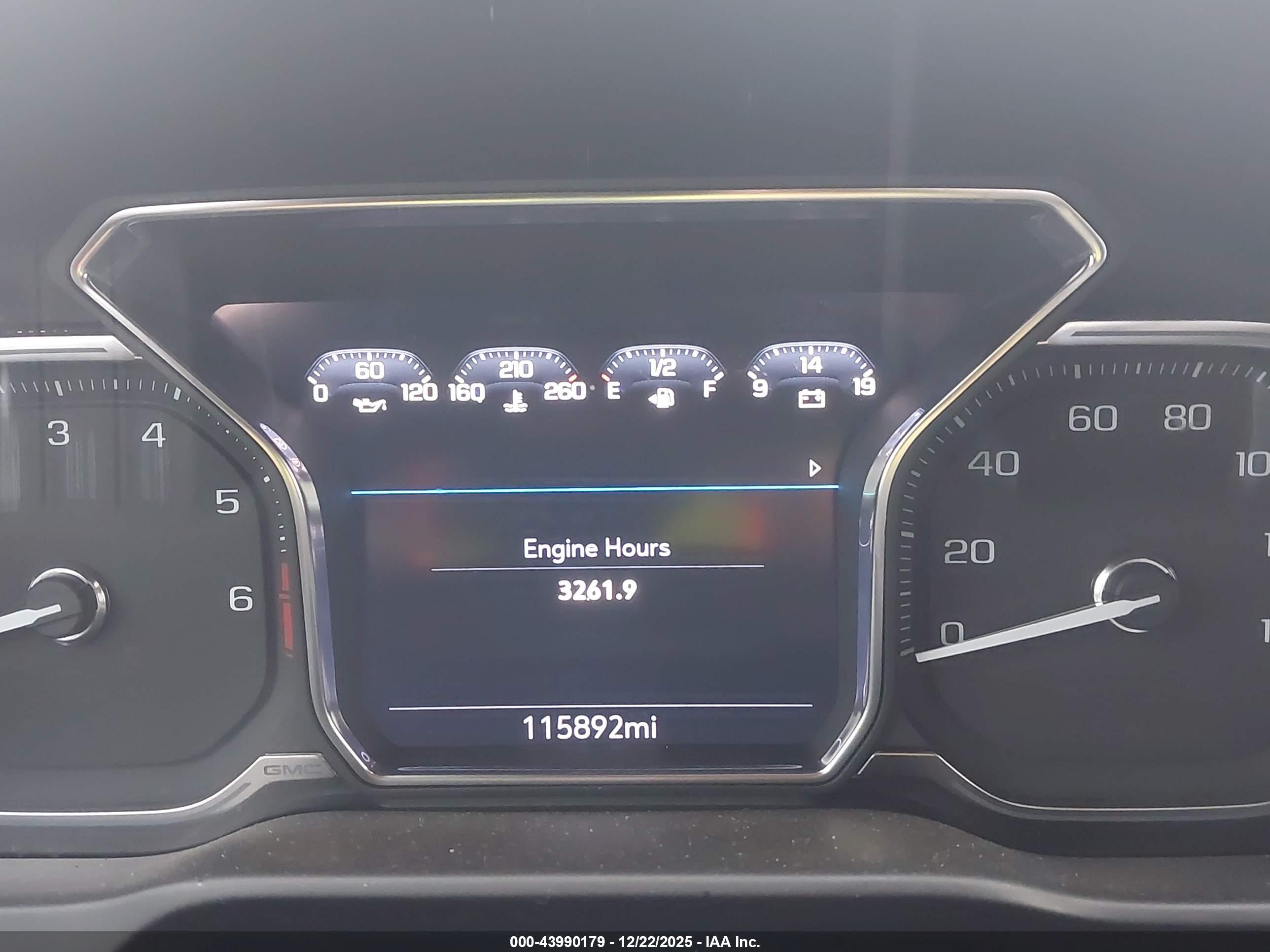 GMC SIERRA image 7