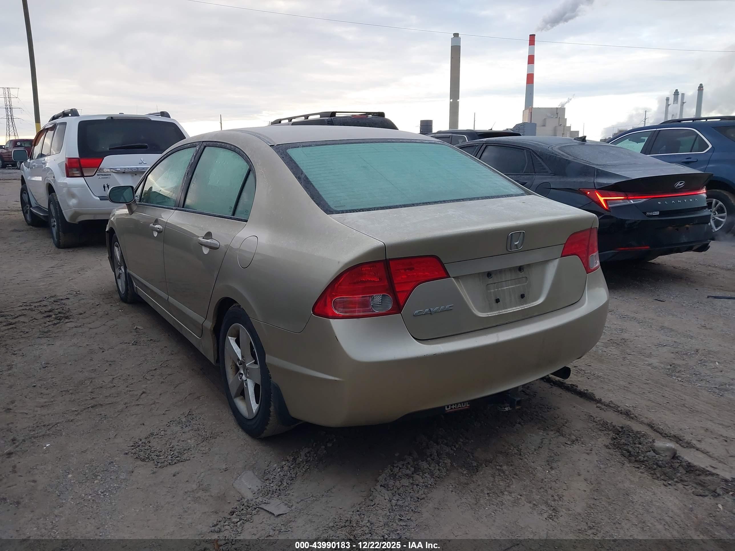 HONDA CIVIC image 3