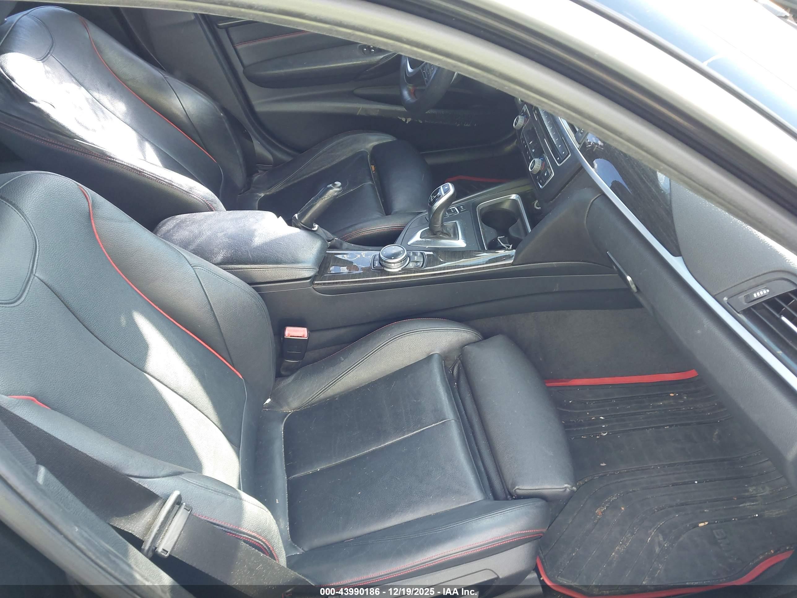 BMW 328I image 5