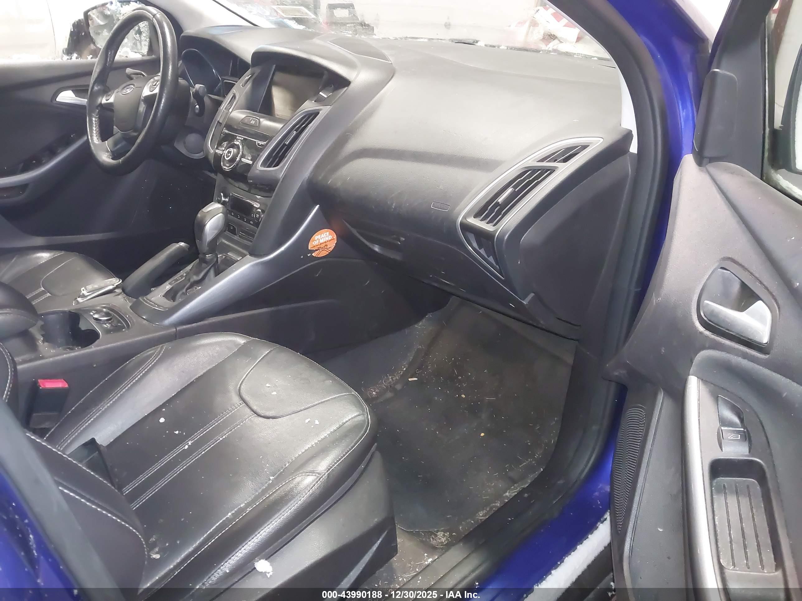 FORD FOCUS image 5