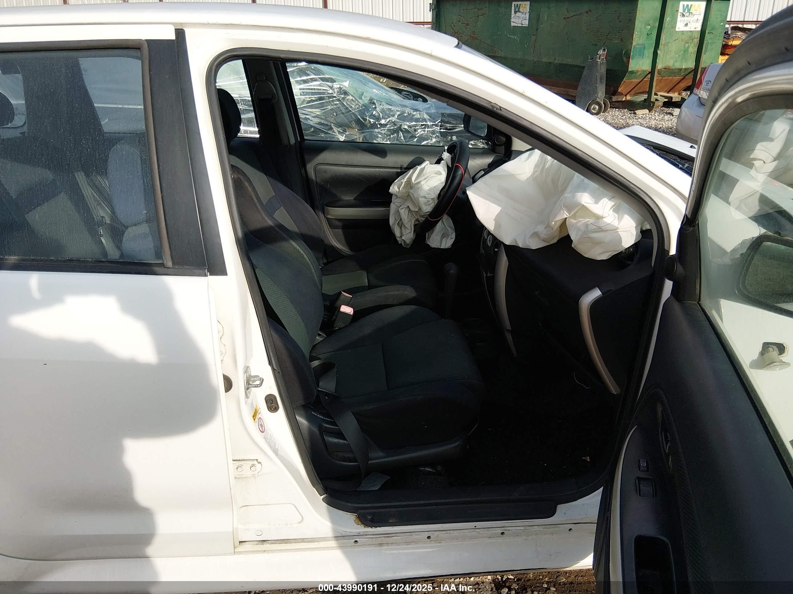 SCION XA image 5