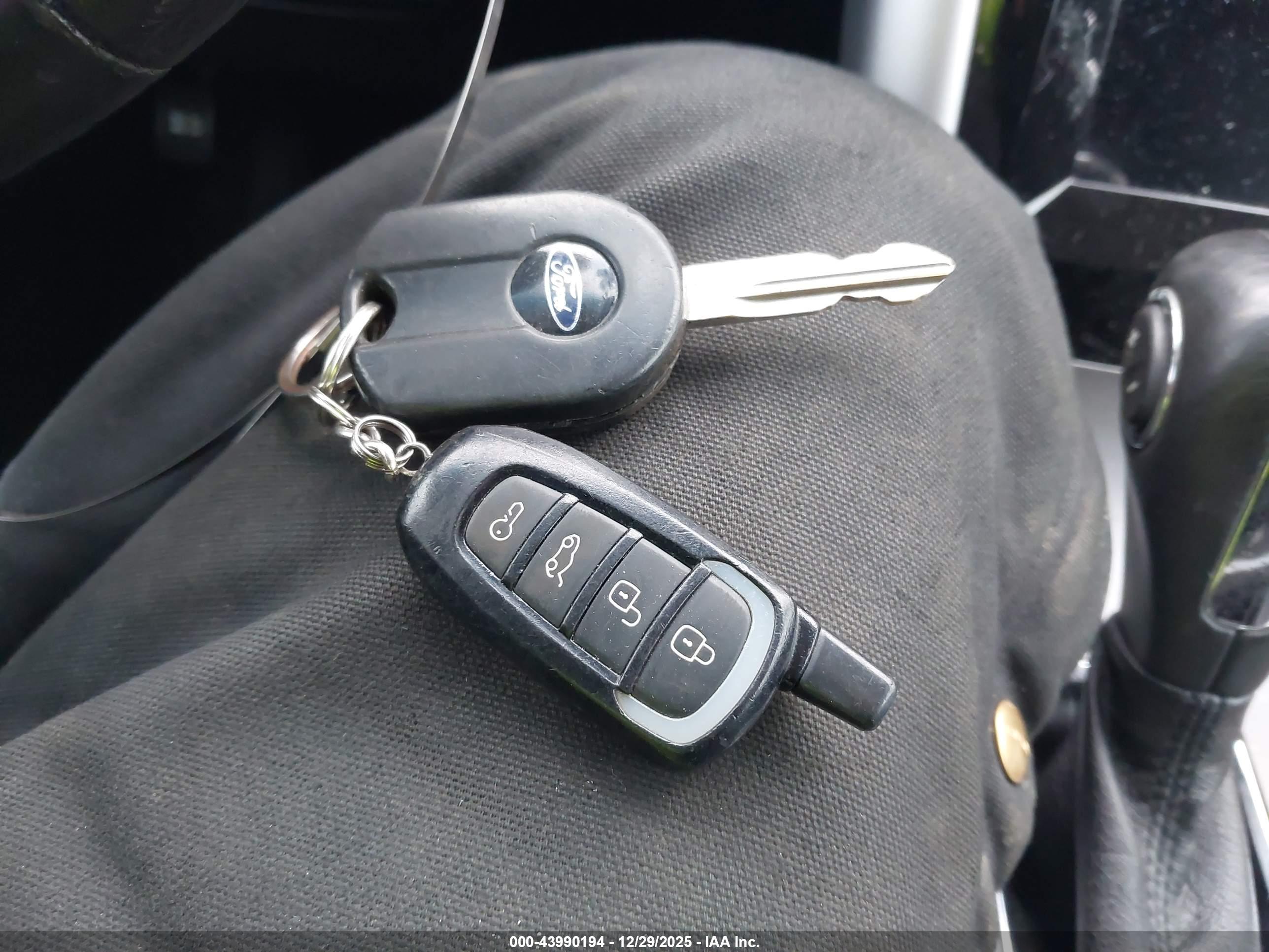 FORD EDGE image 11