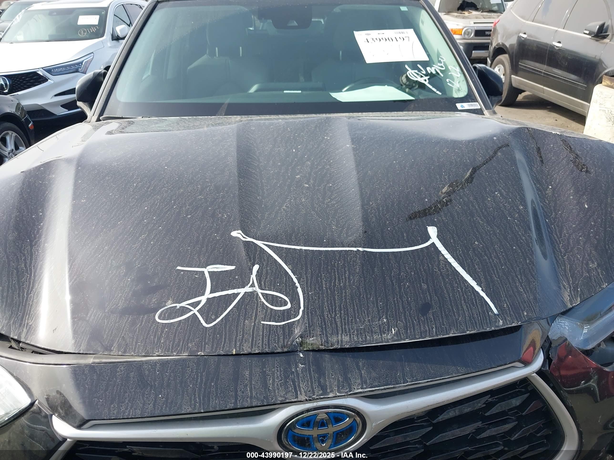 TOYOTA HIGHLANDER image 10