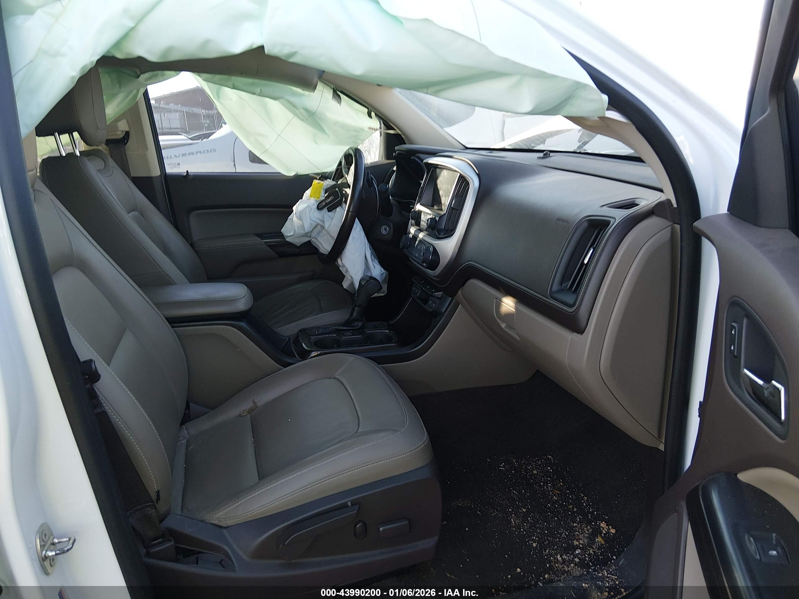 GMC CANYON image 5