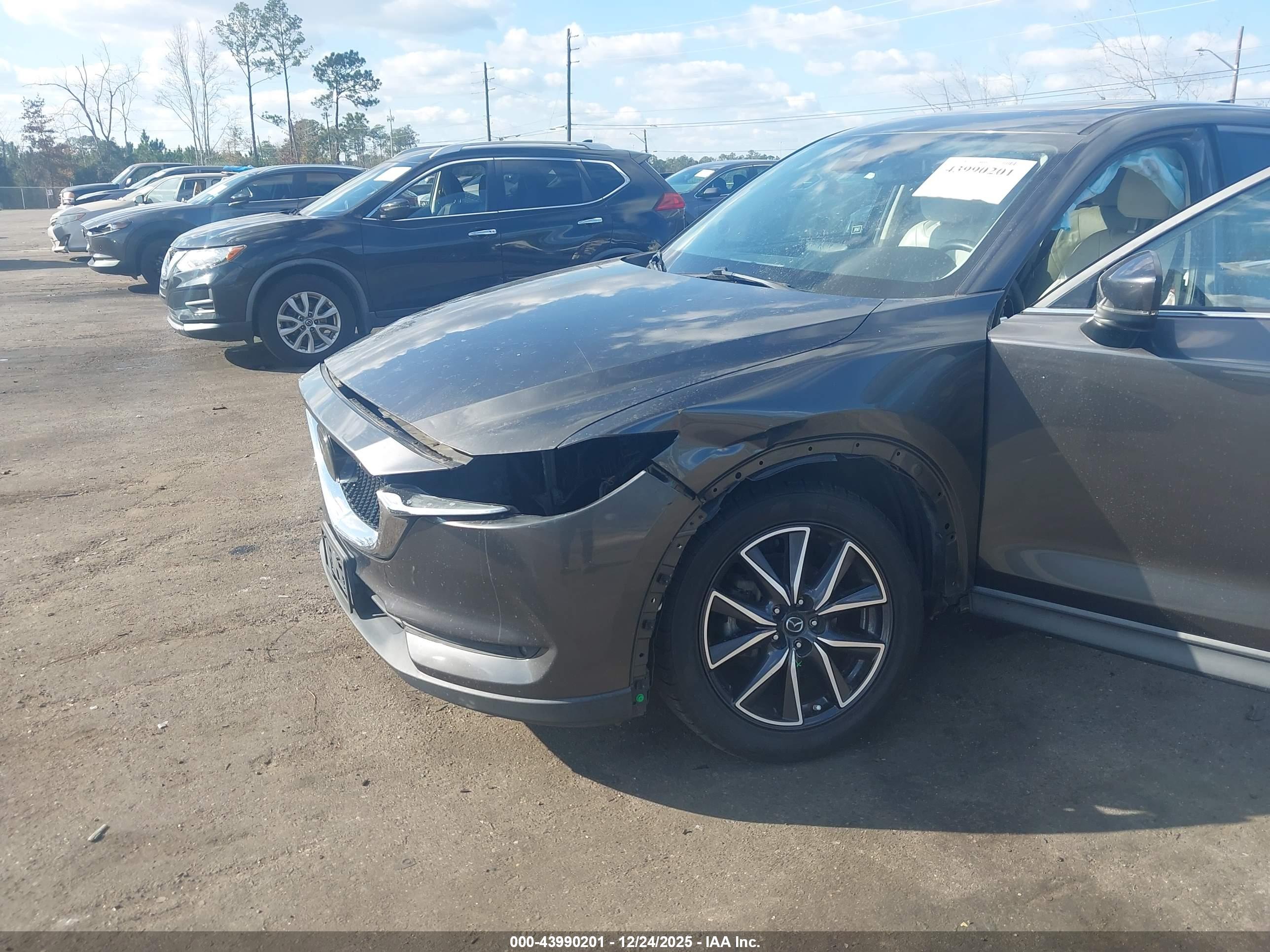 MAZDA CX-5 image 6