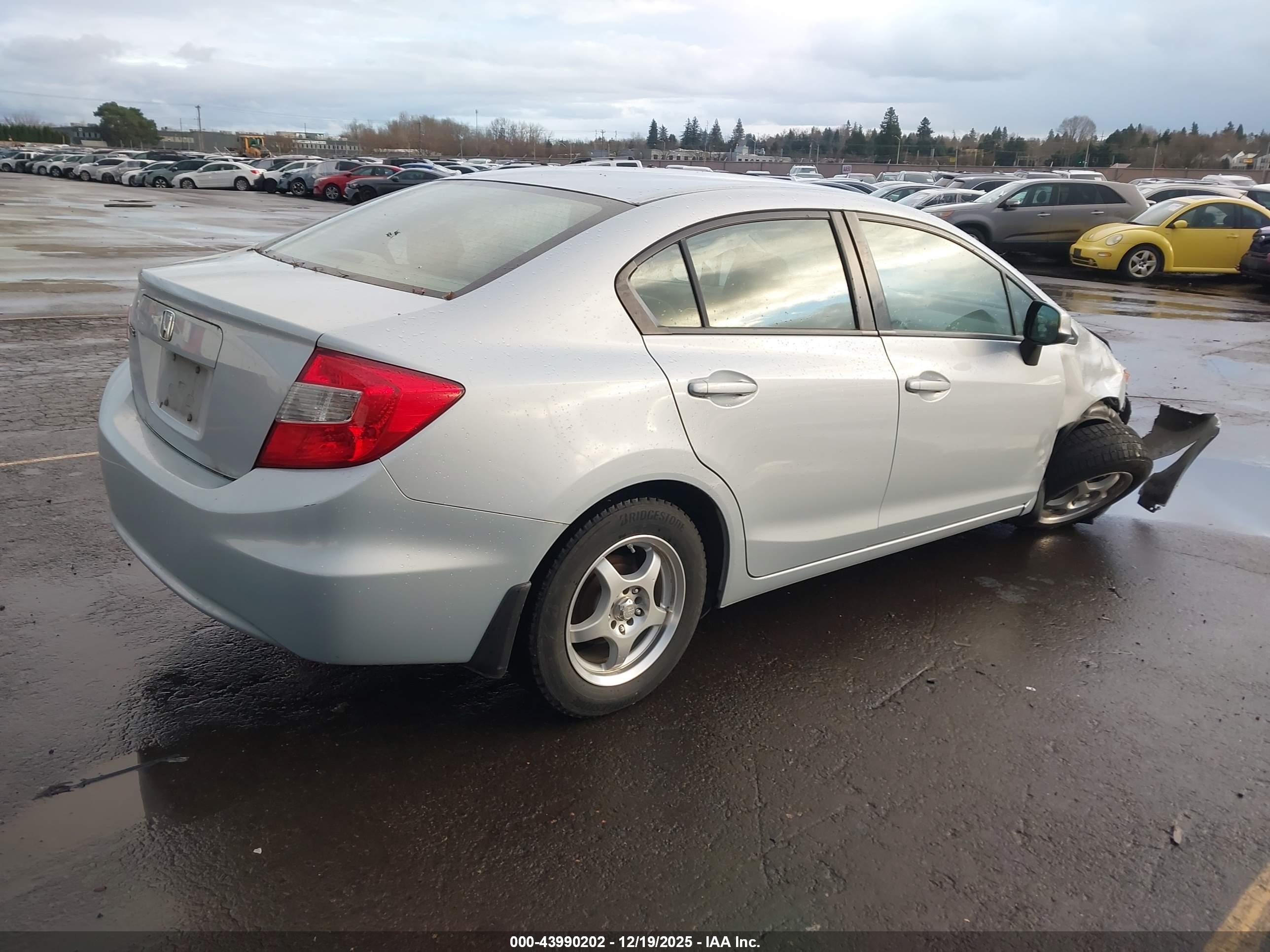 HONDA CIVIC image 4