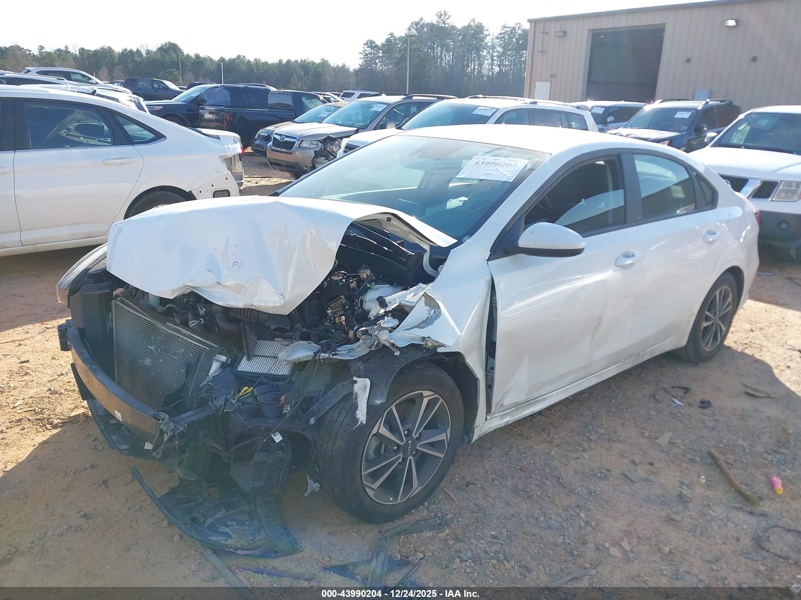 KIA FORTE image 2