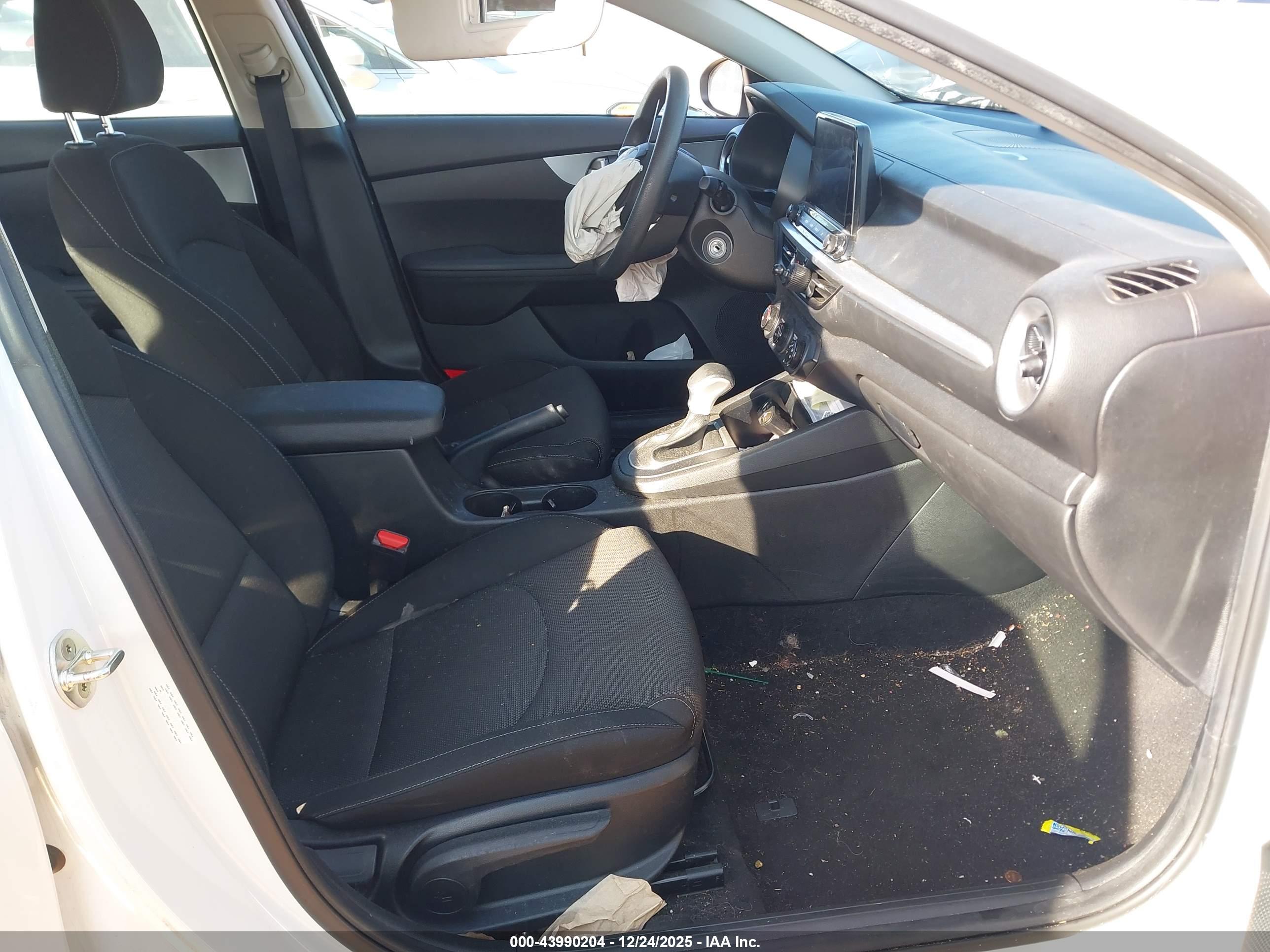 KIA FORTE image 5