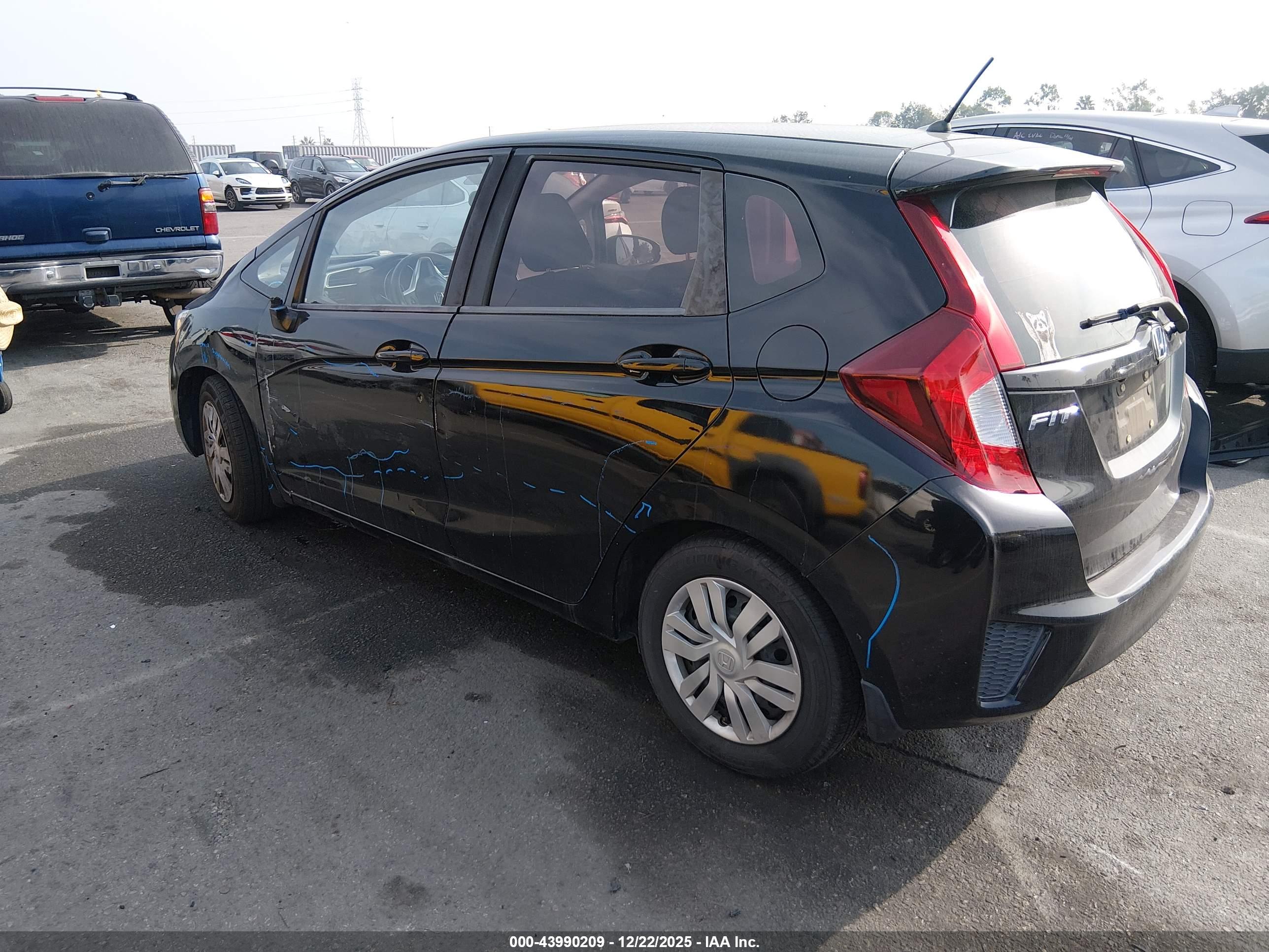 HONDA FIT image 3