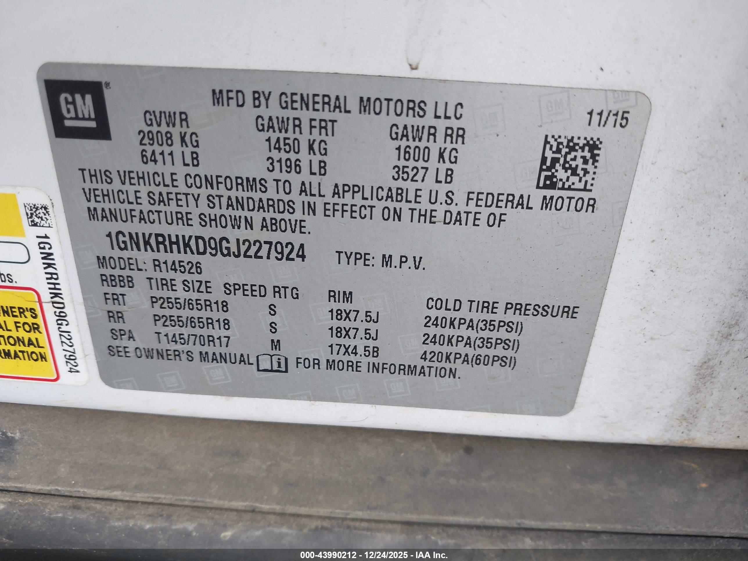 CHEVROLET TRAVERSE image 9