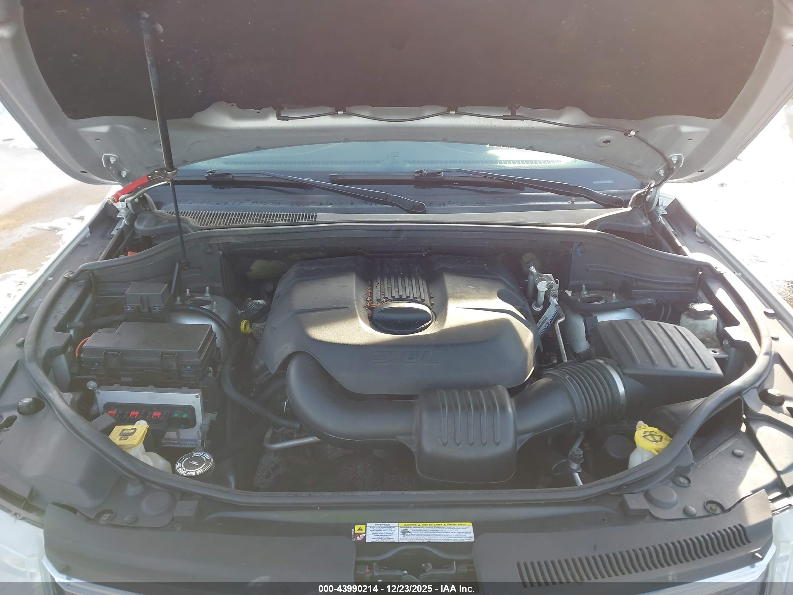 JEEP GRAND image 10