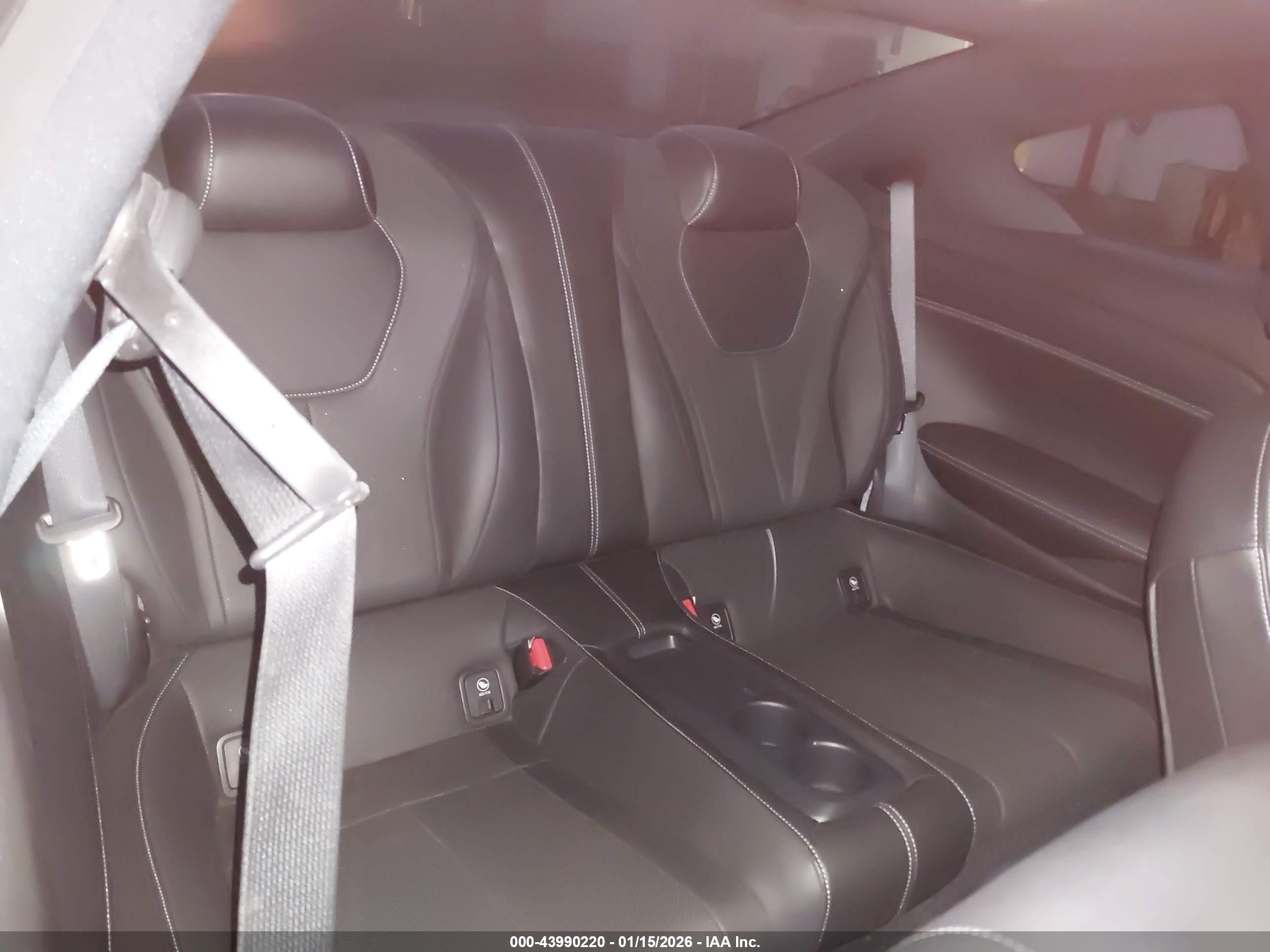 INFINITI Q60 image 8
