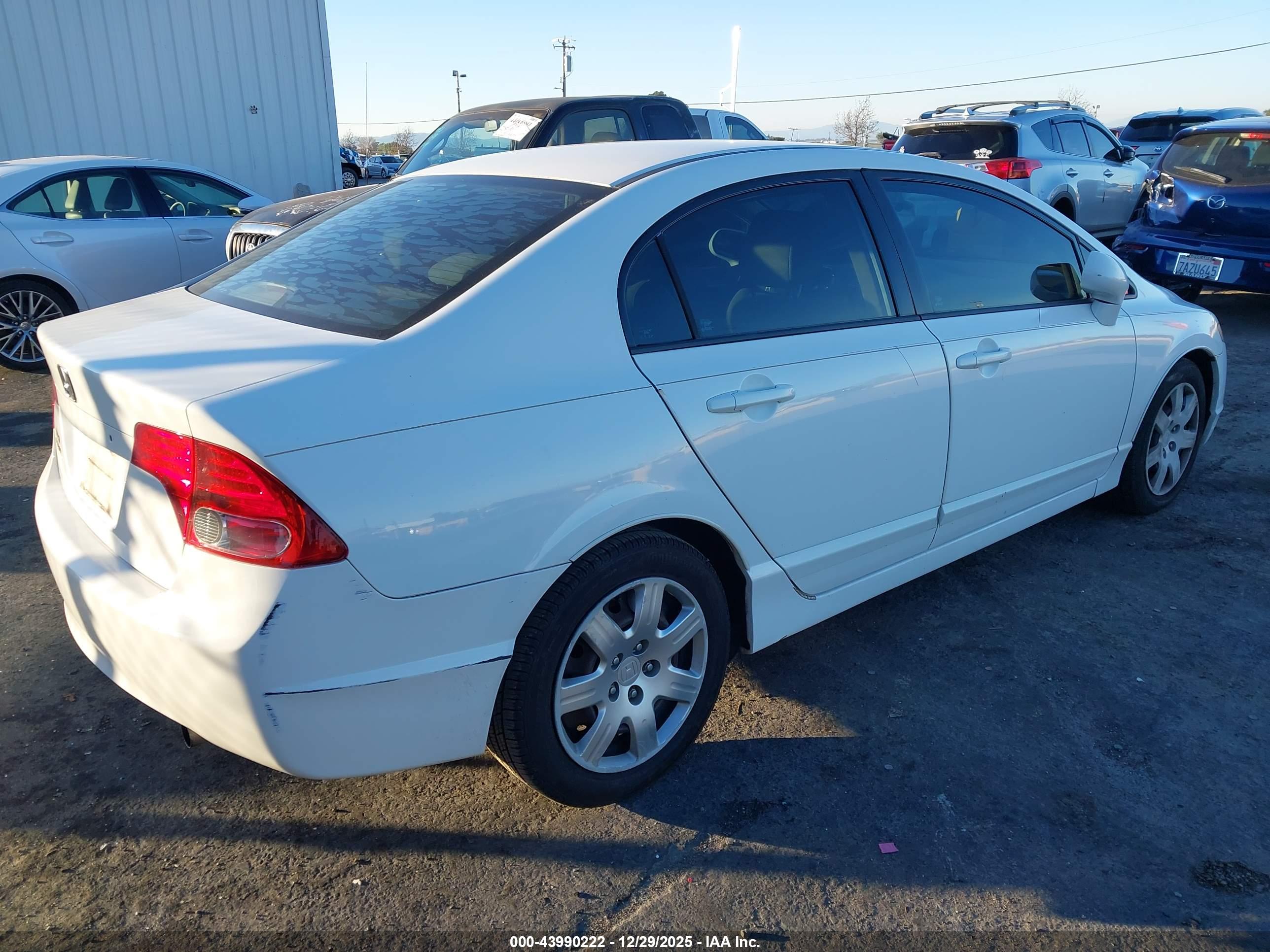 HONDA CIVIC image 4