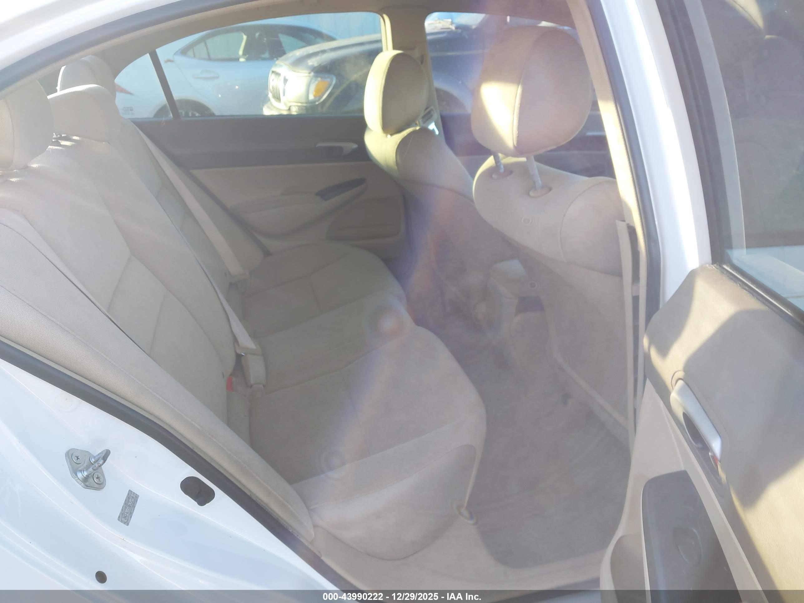 HONDA CIVIC image 8