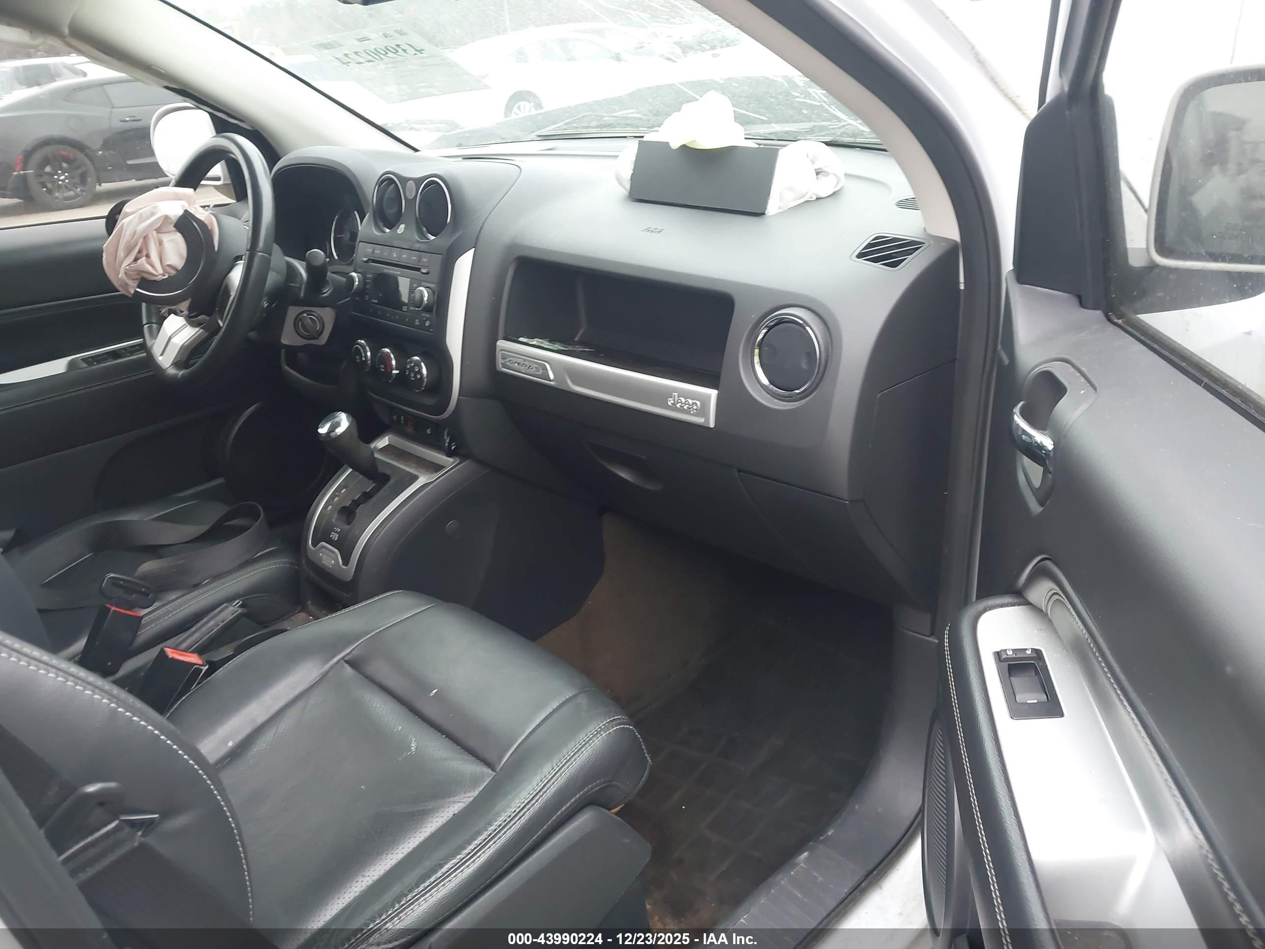 JEEP COMPASS image 5