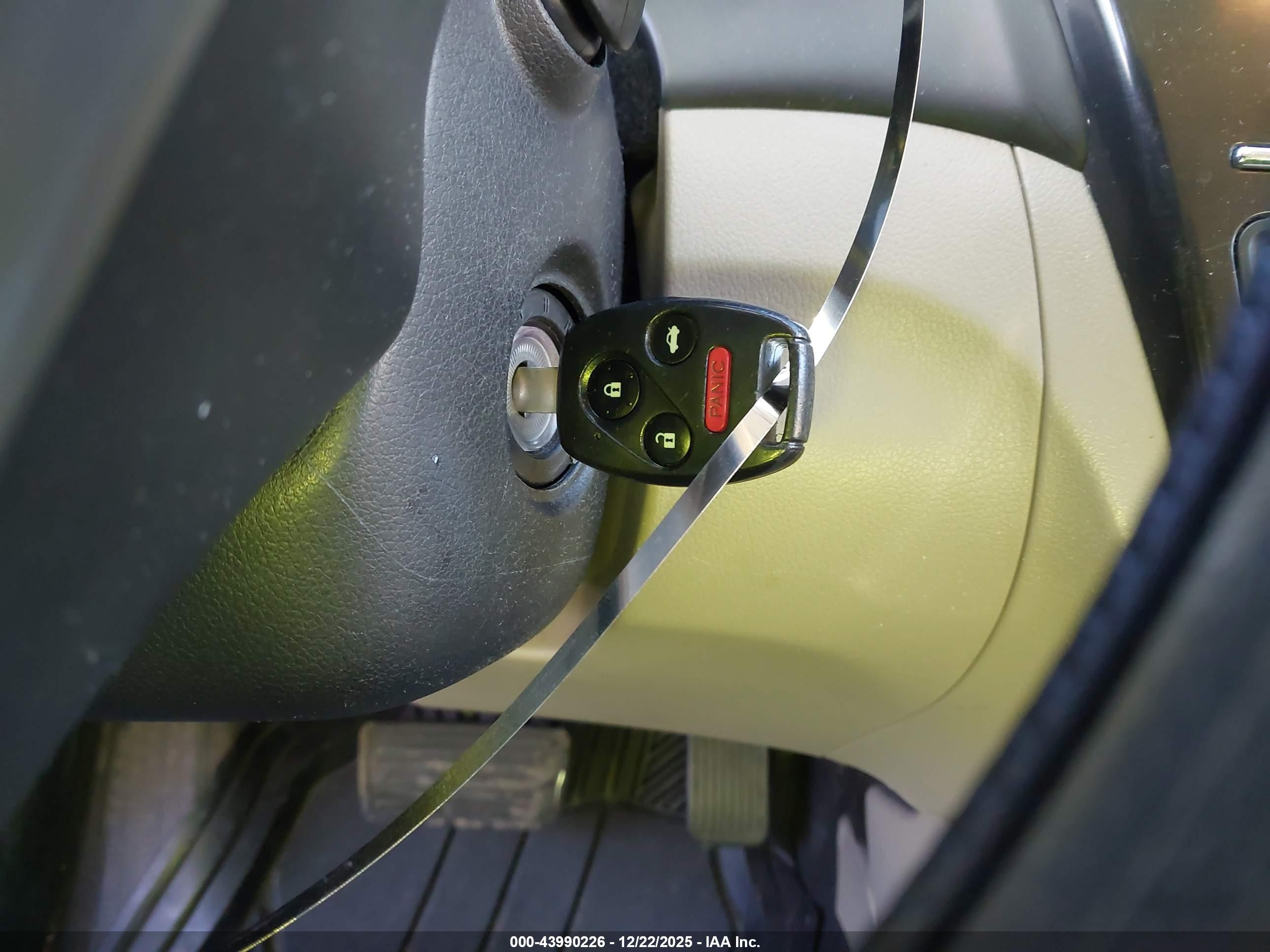 HONDA CIVIC image 11