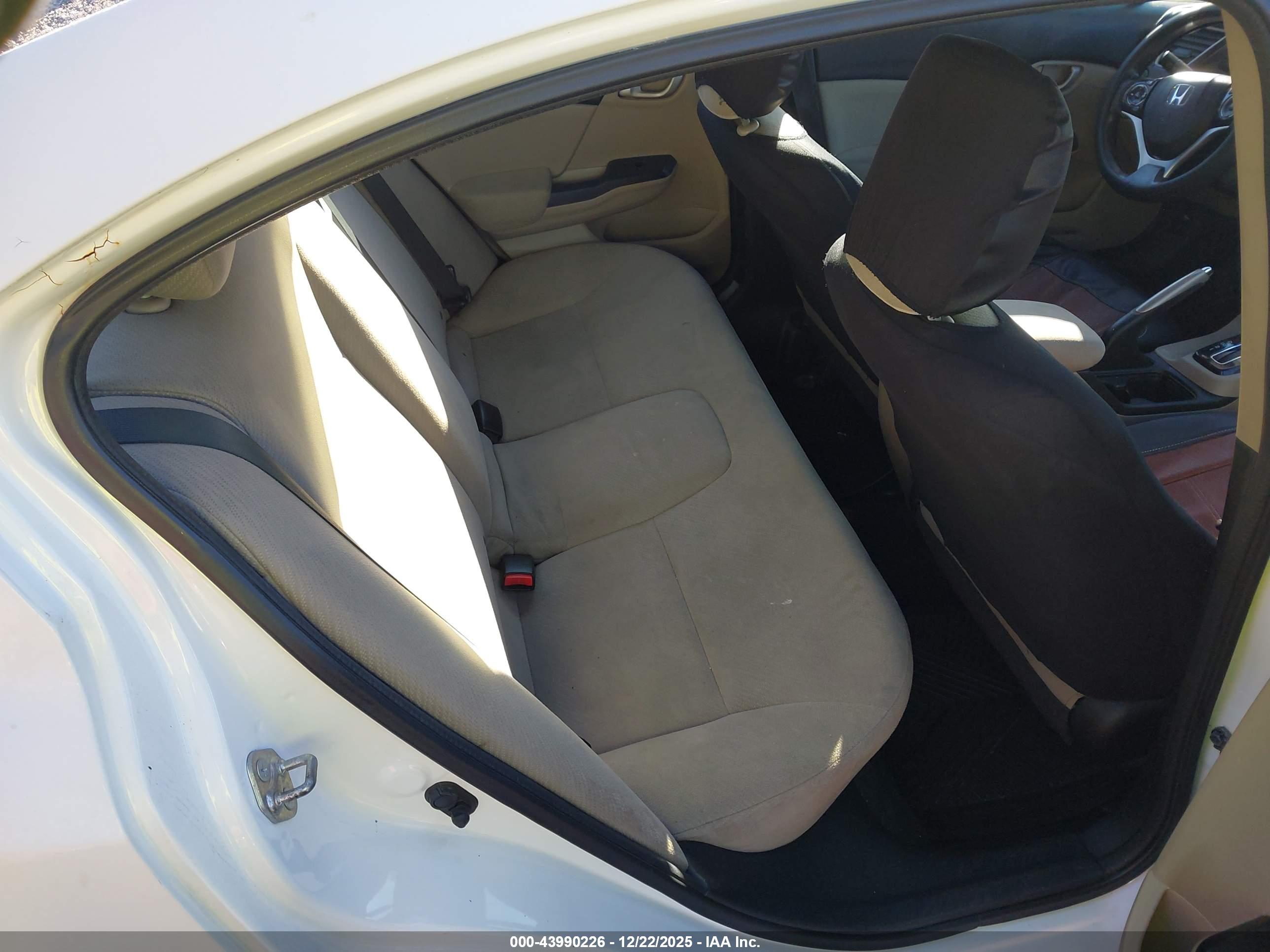 HONDA CIVIC image 8