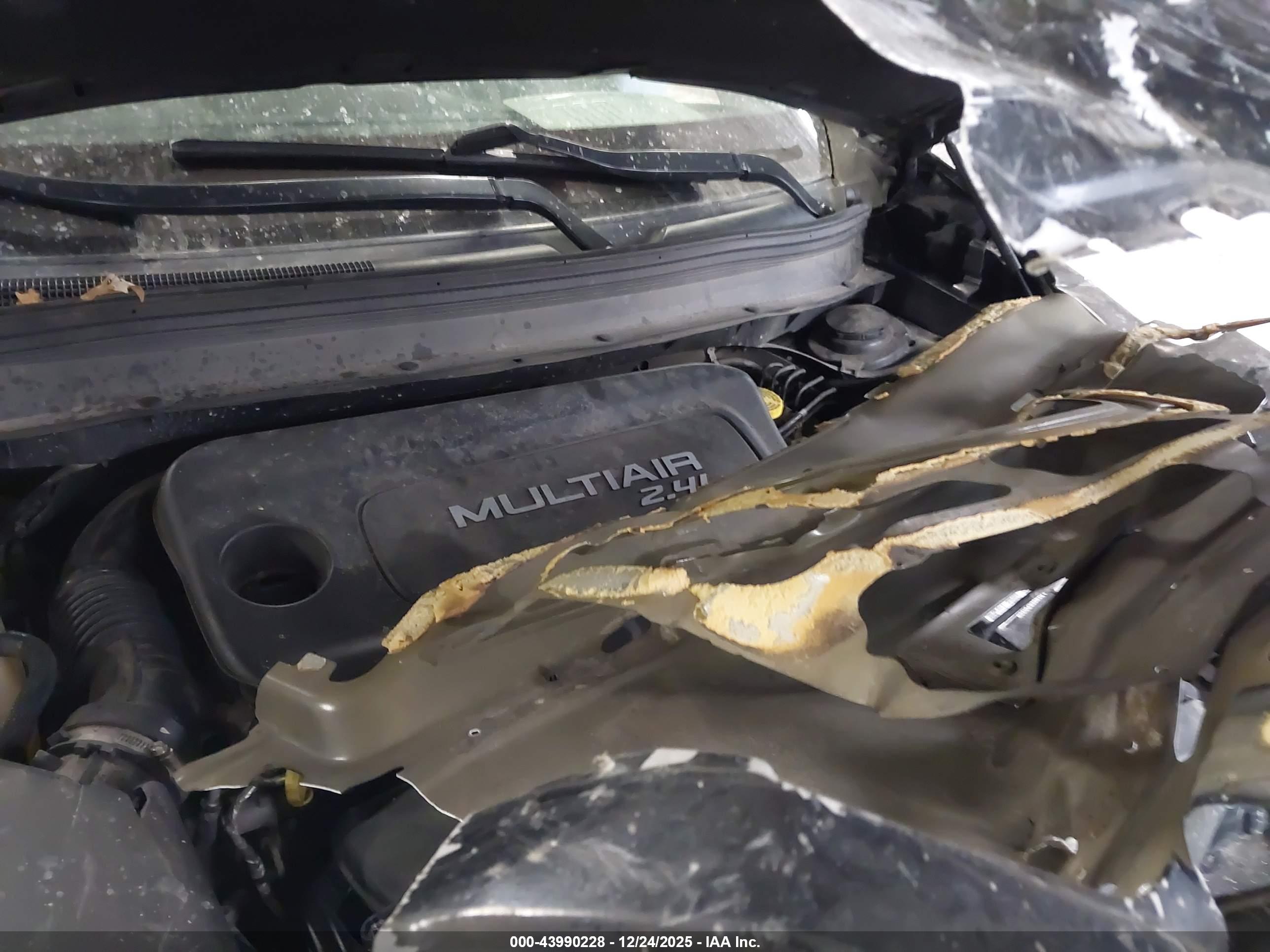 JEEP CHEROKEE image 10