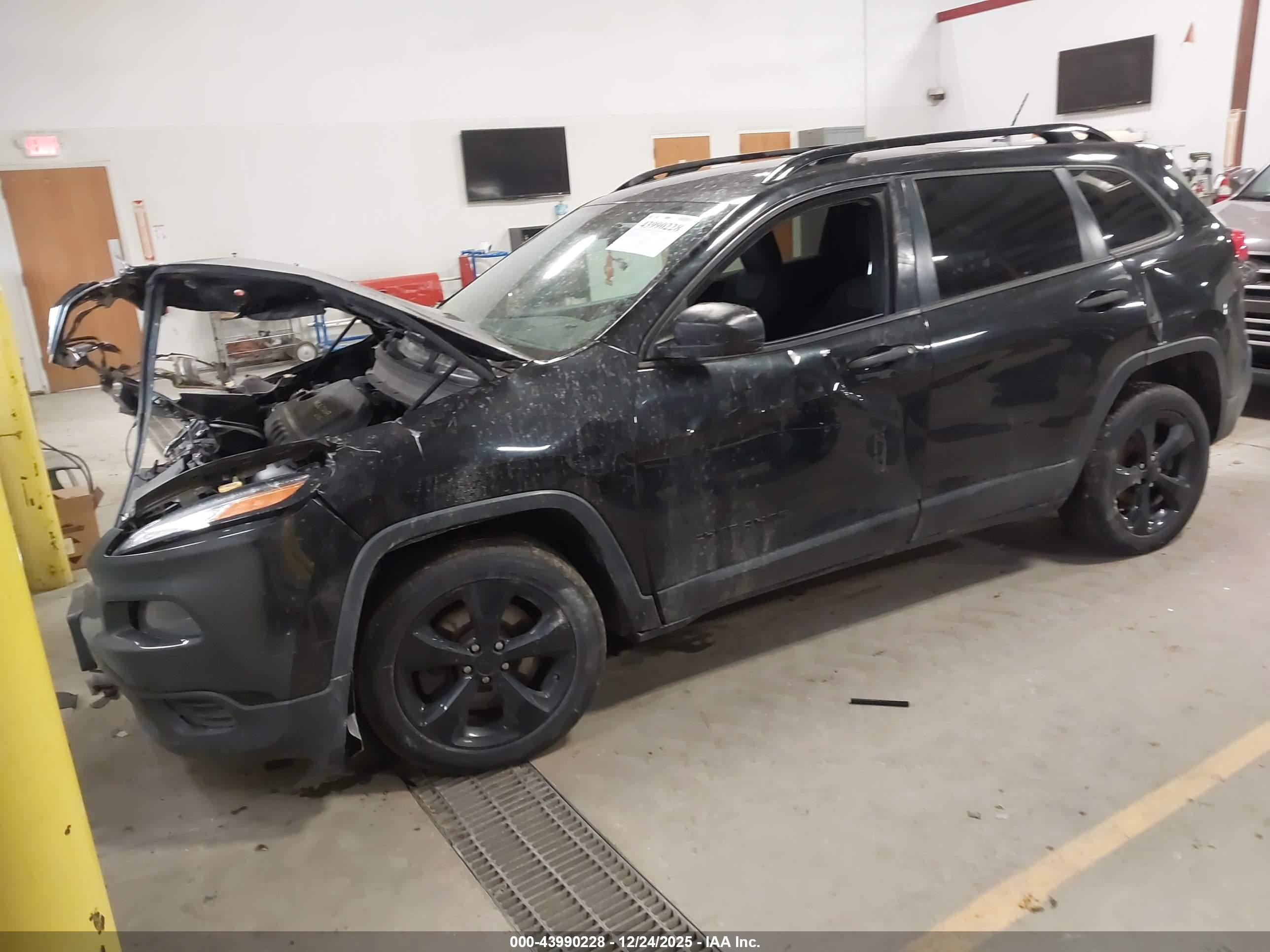 JEEP CHEROKEE image 2