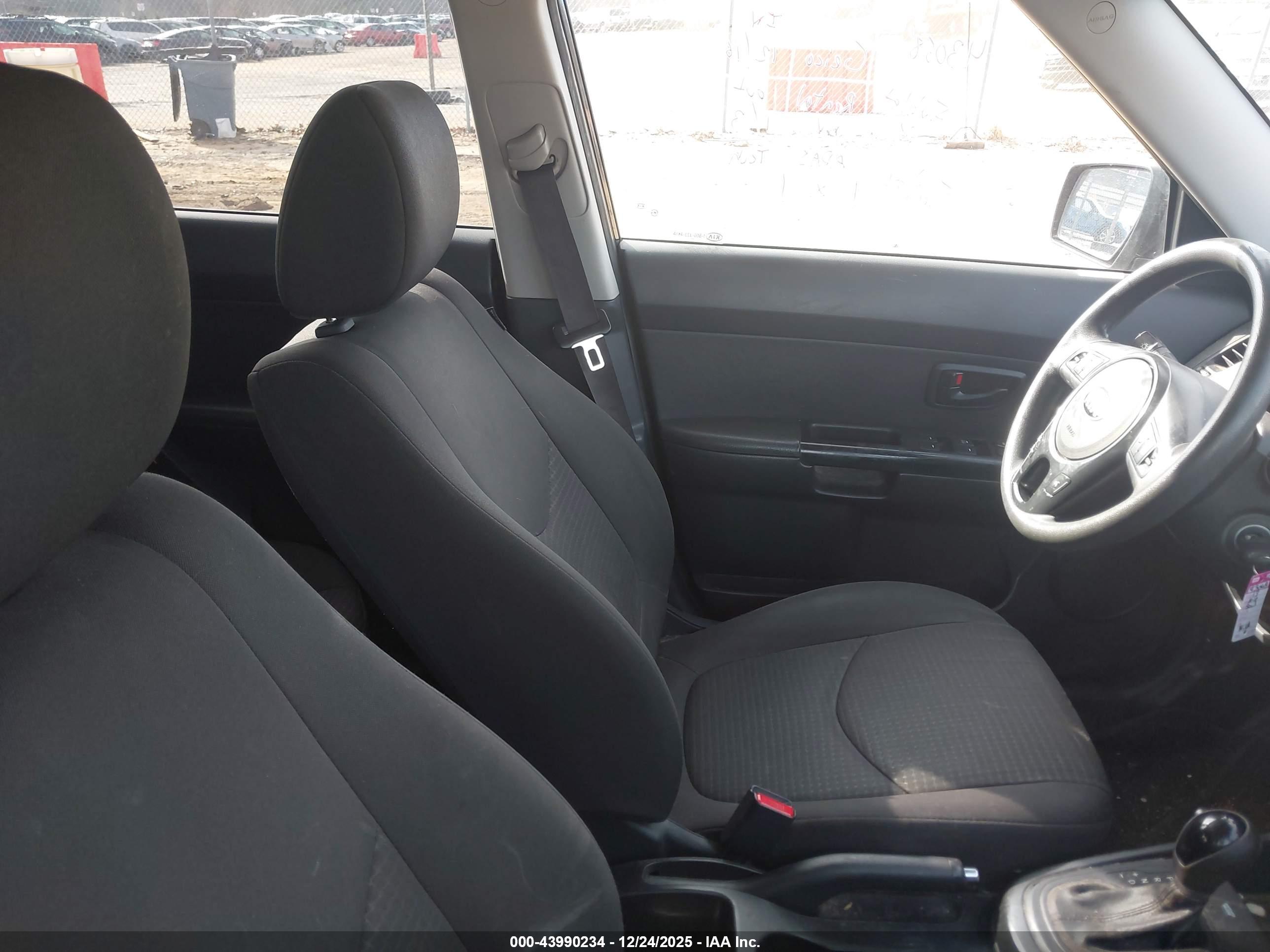 KIA SOUL image 5