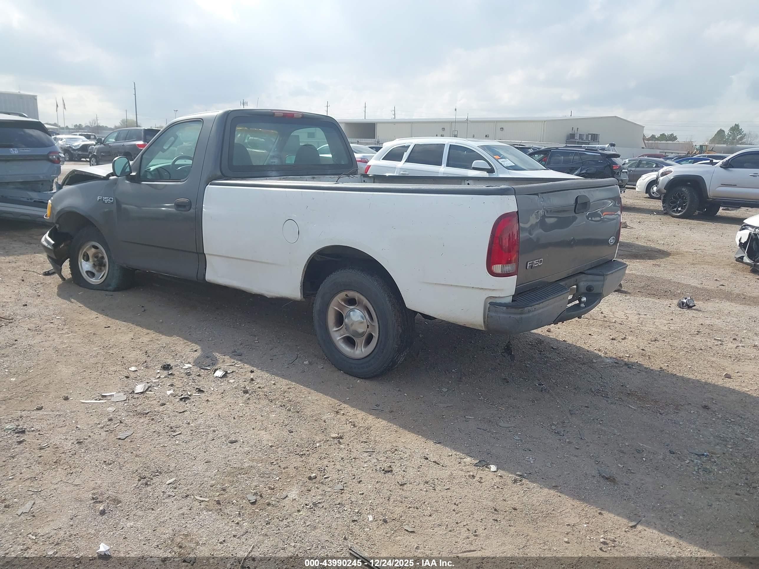 FORD F-150 image 3