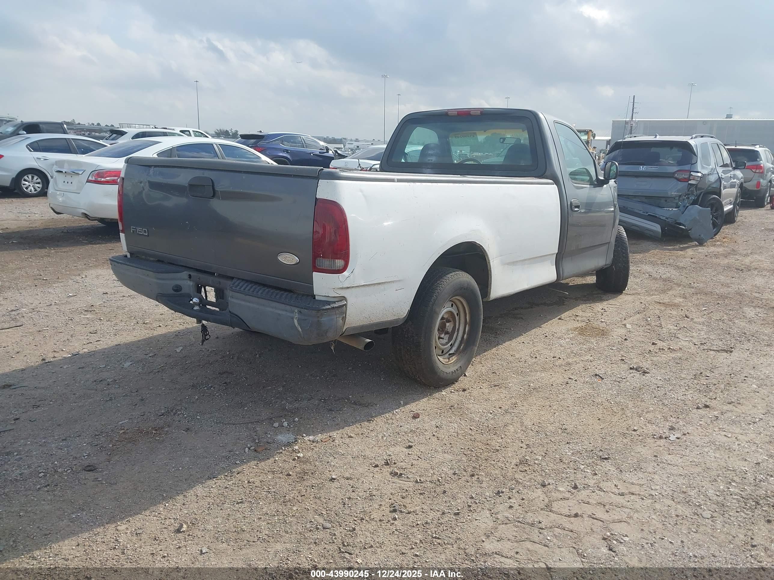 FORD F-150 image 4