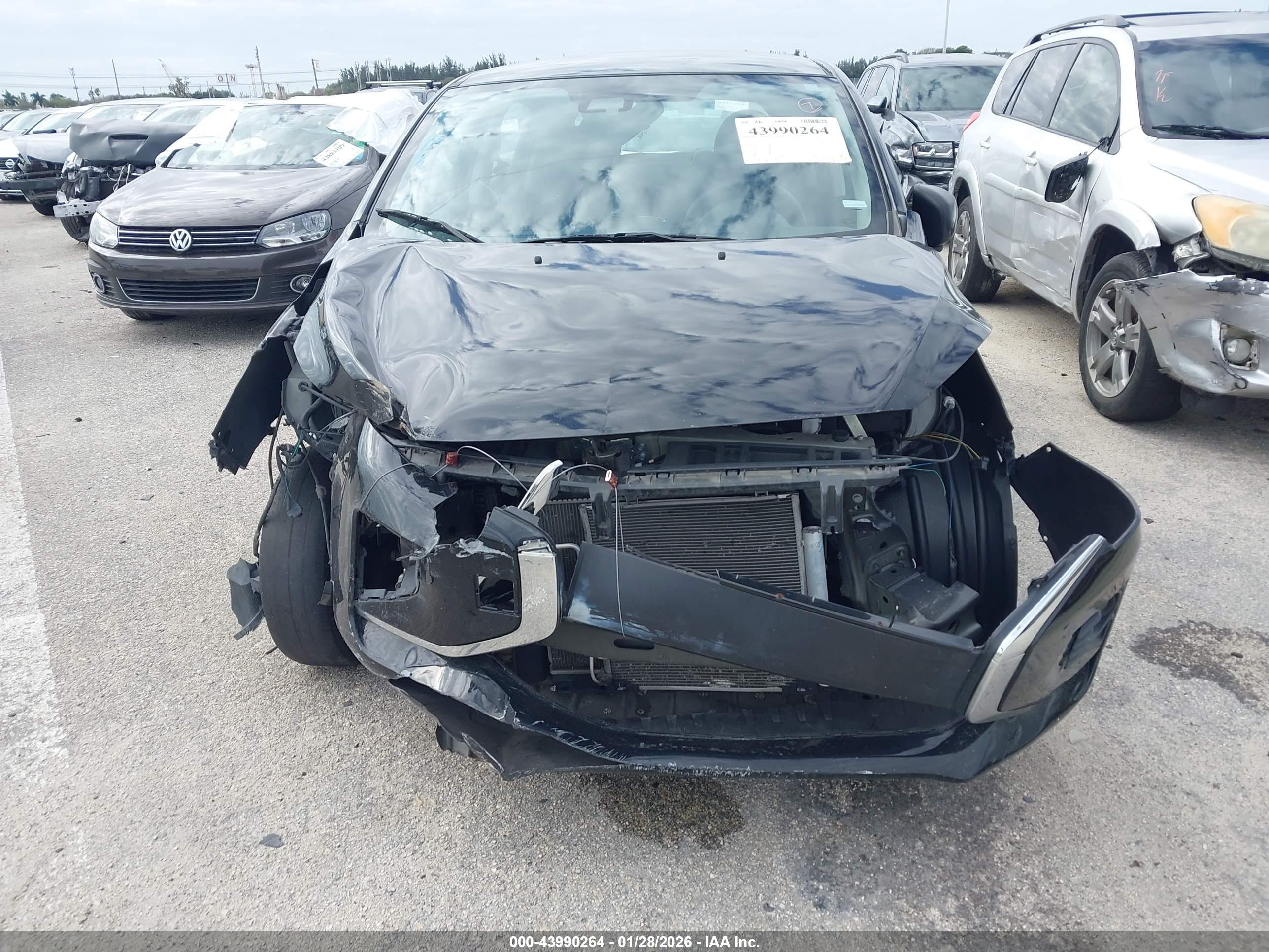 MITSUBISHI MIRAGE image 6