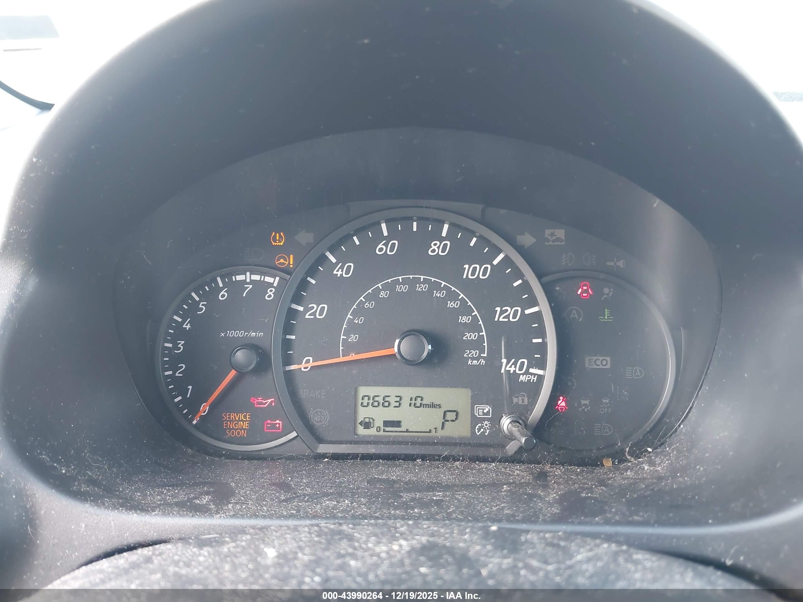 MITSUBISHI MIRAGE image 7