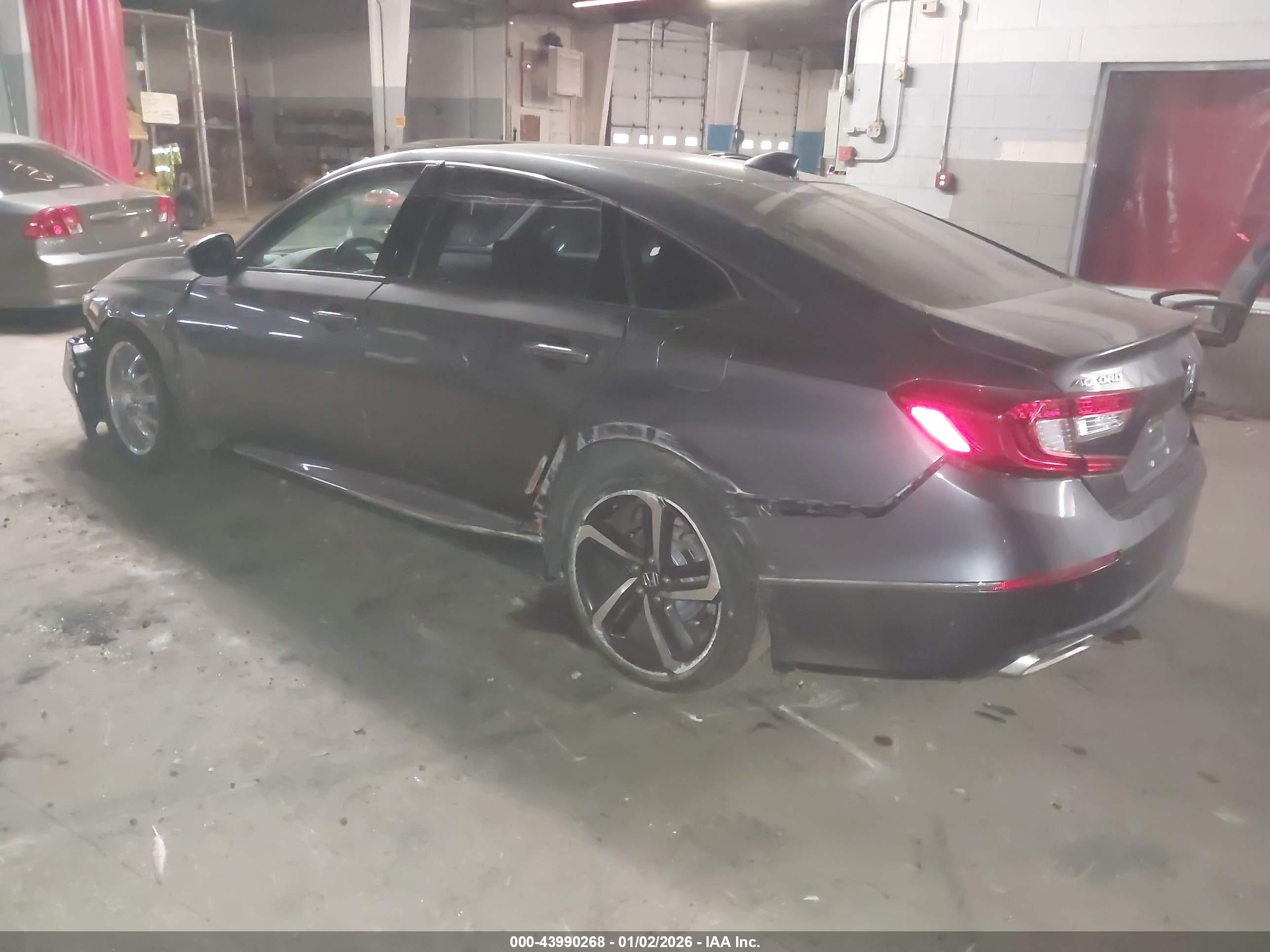 HONDA ACCORD image 3