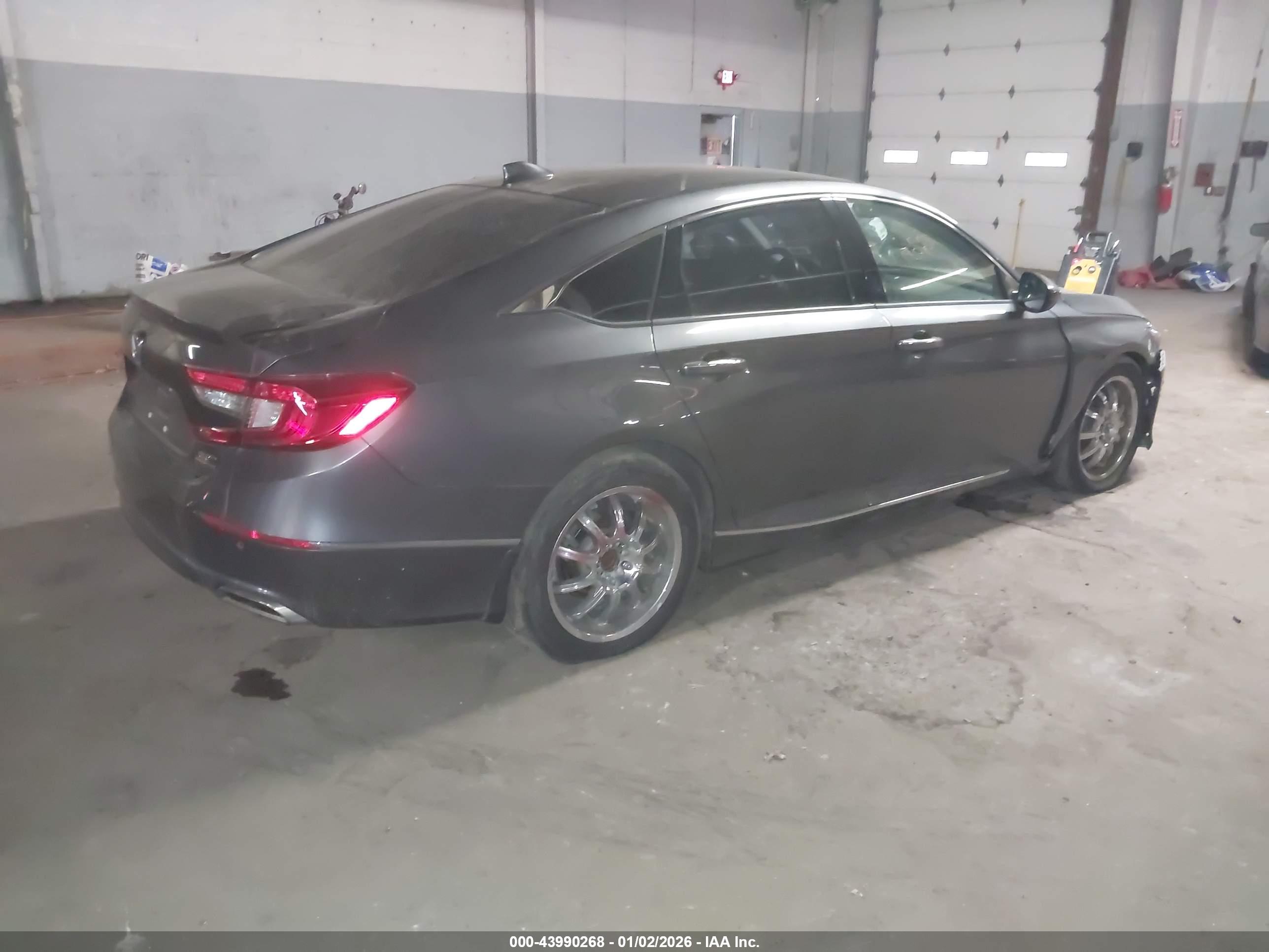 HONDA ACCORD image 4