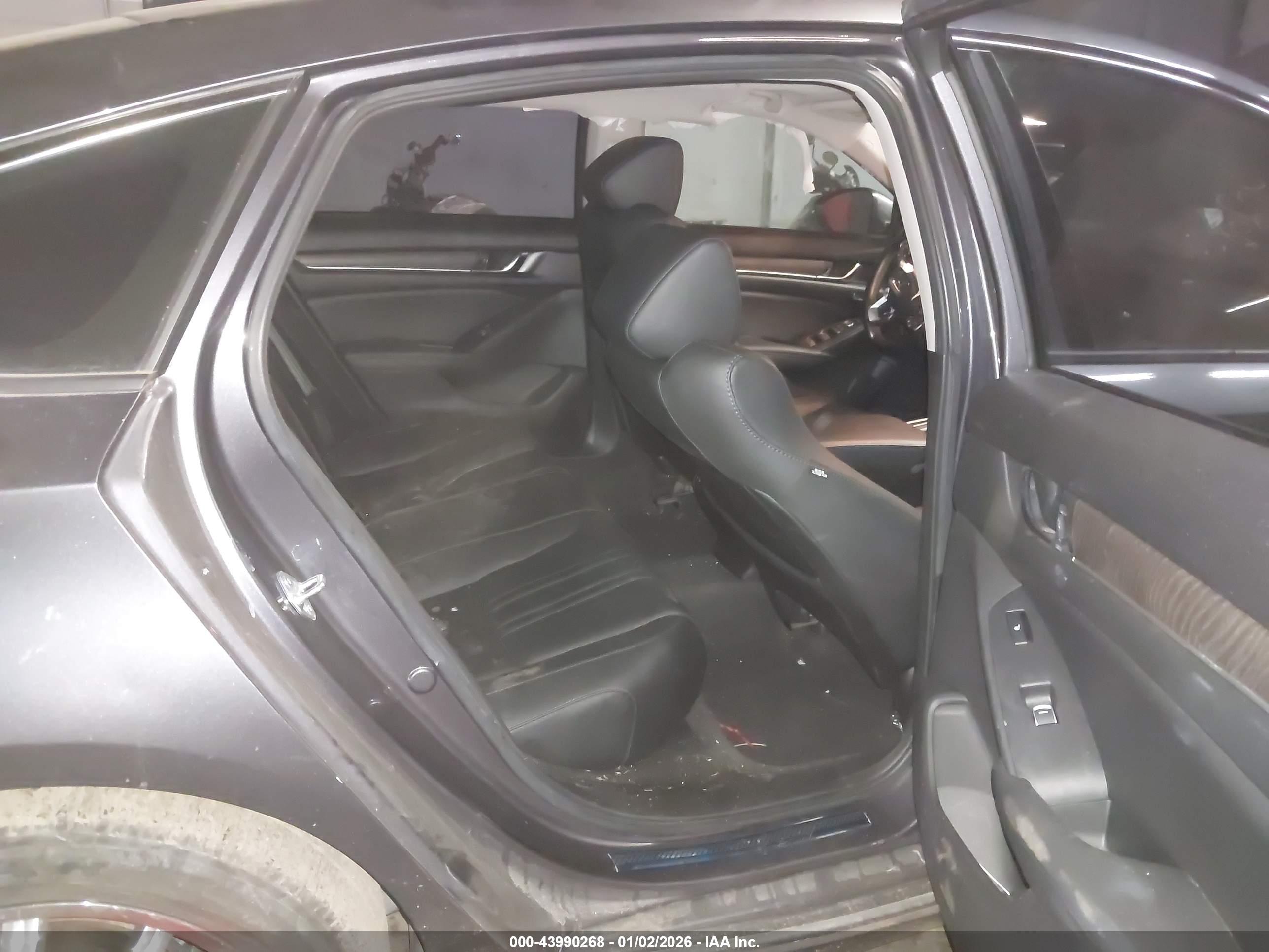 HONDA ACCORD image 8