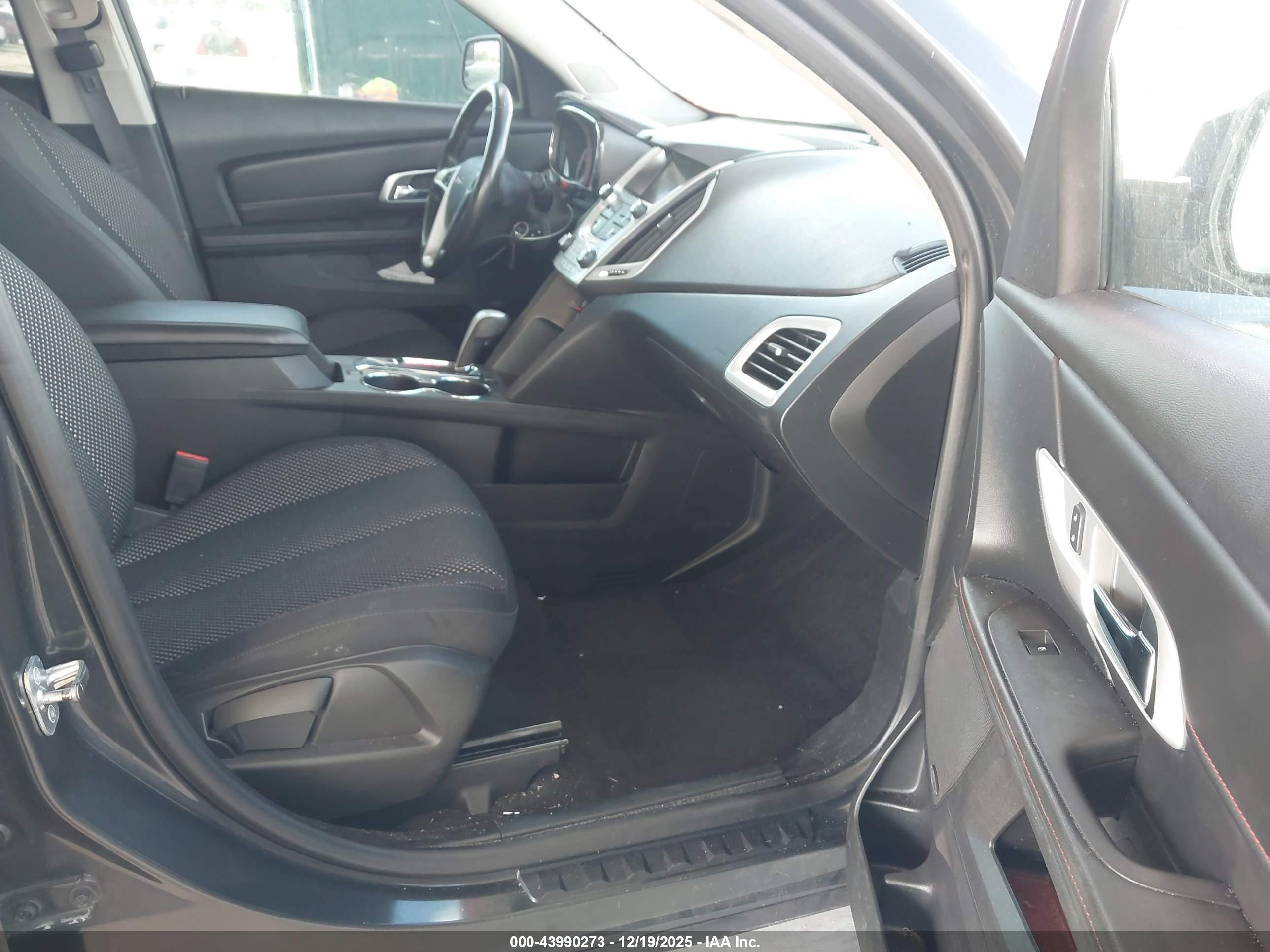 GMC TERRAIN image 5