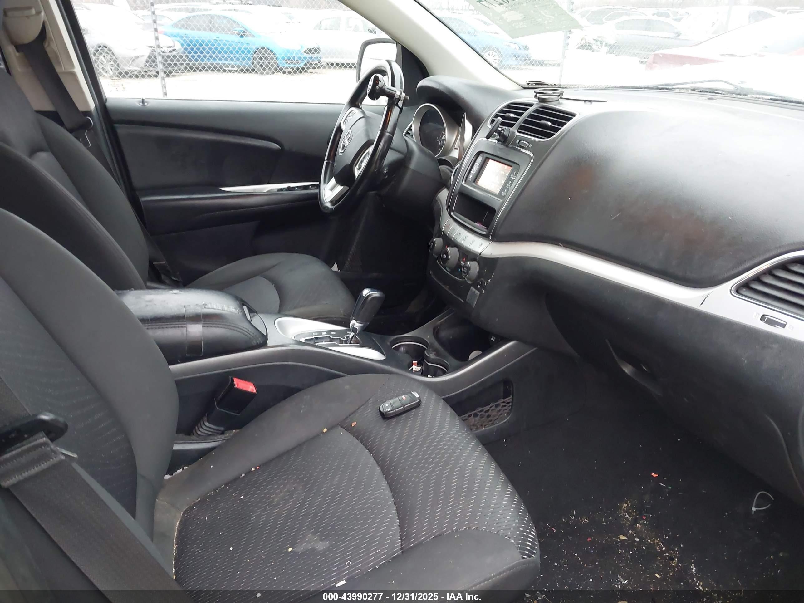 DODGE JOURNEY image 5
