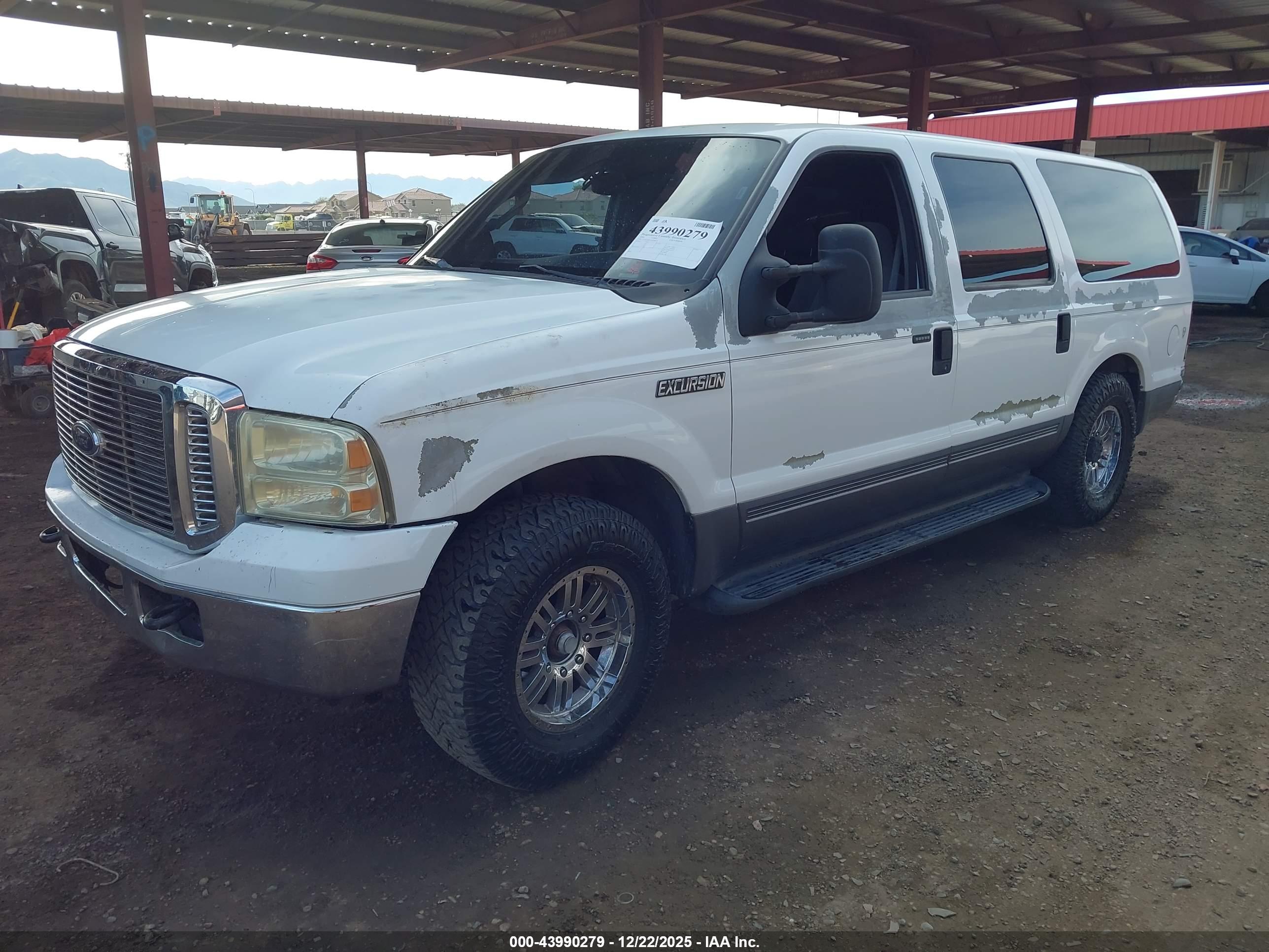 FORD EXCURSION image 2