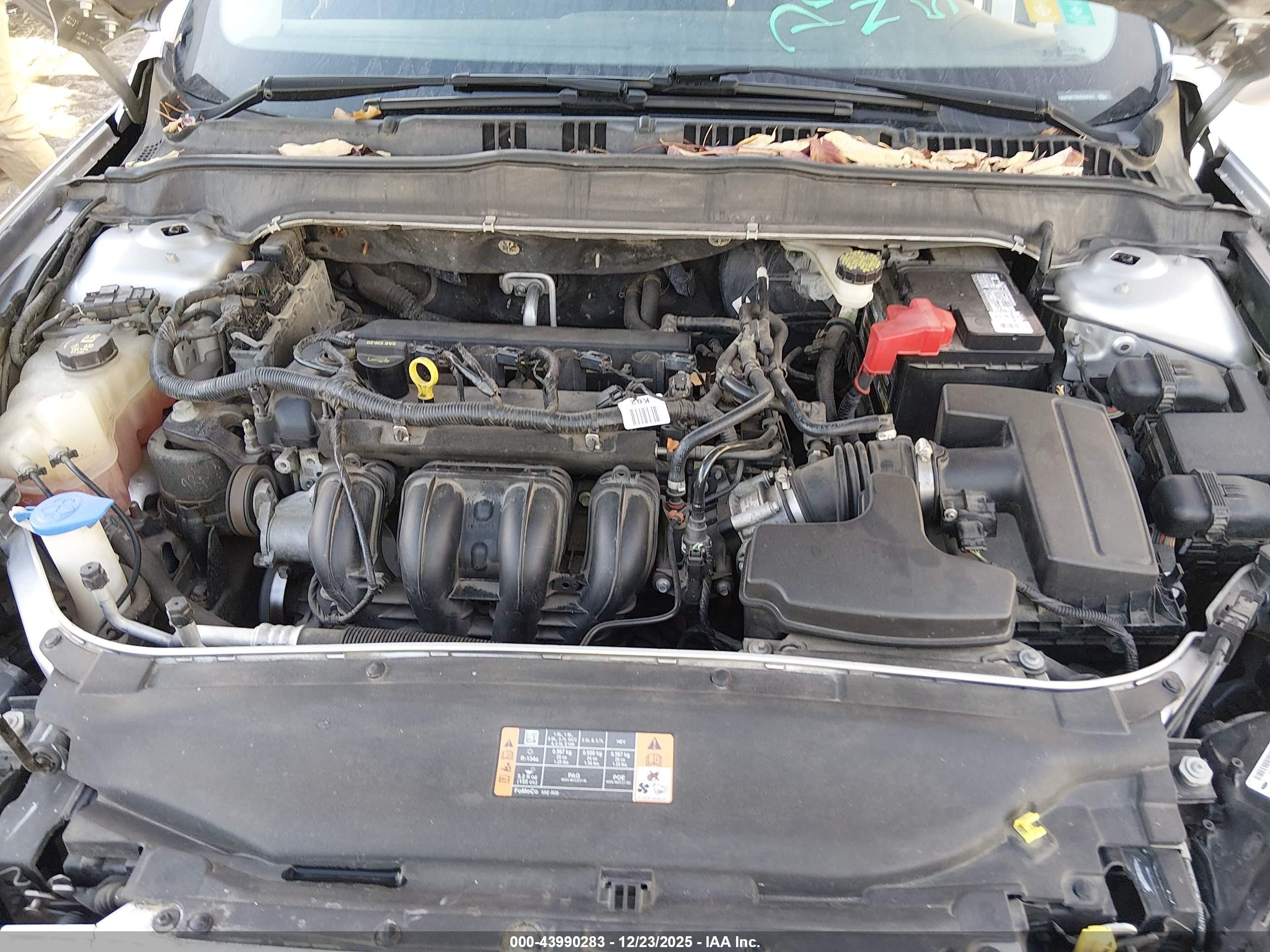 FORD FUSION image 10