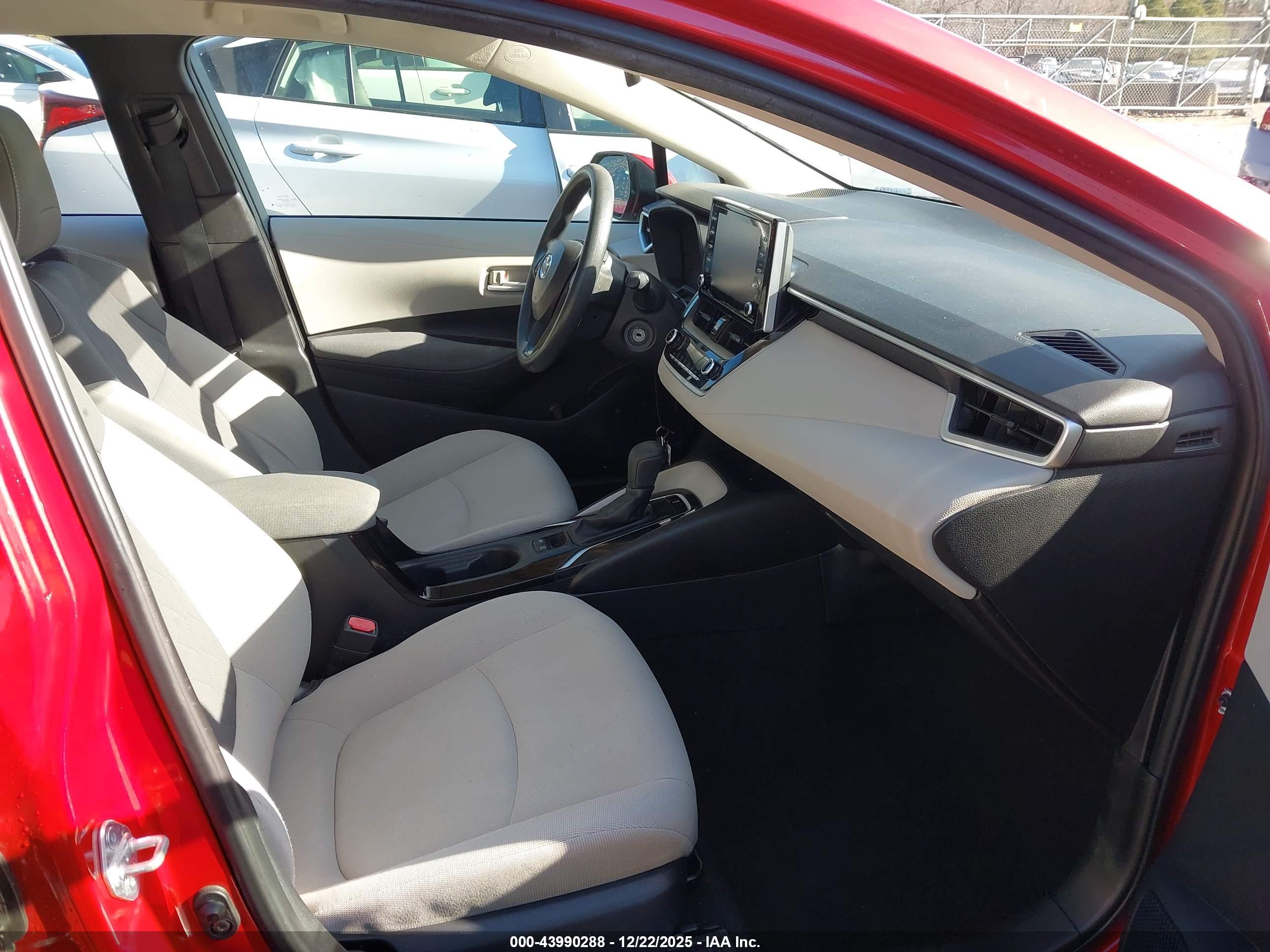 TOYOTA COROLLA image 5