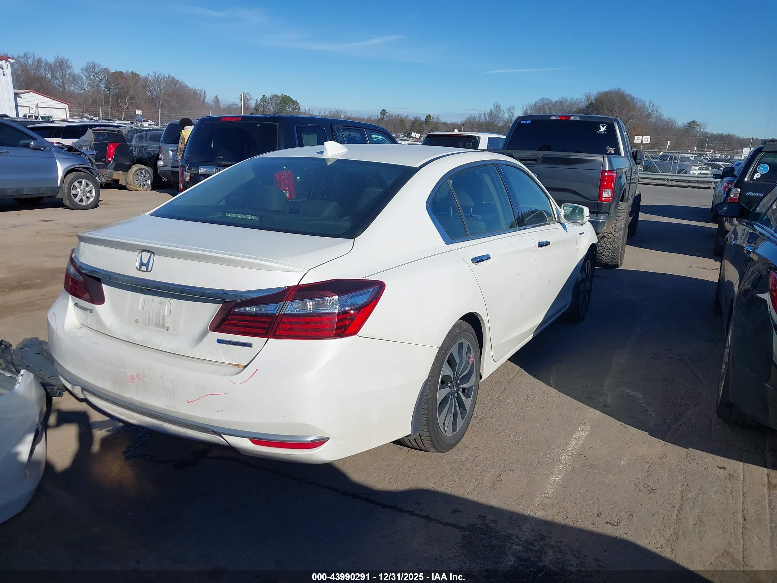 HONDA ACCORD image 4