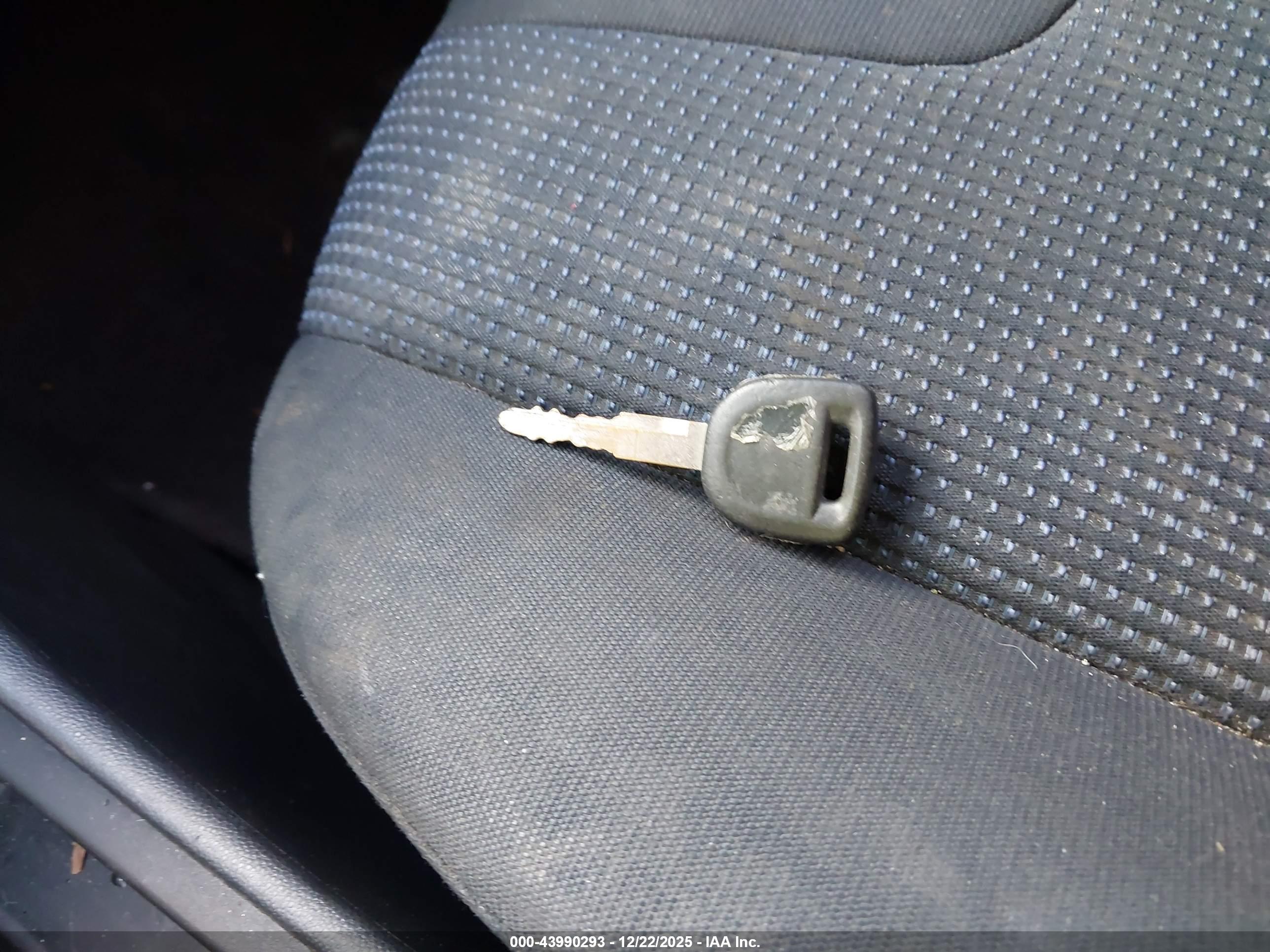 MAZDA MAZDA3 image 11