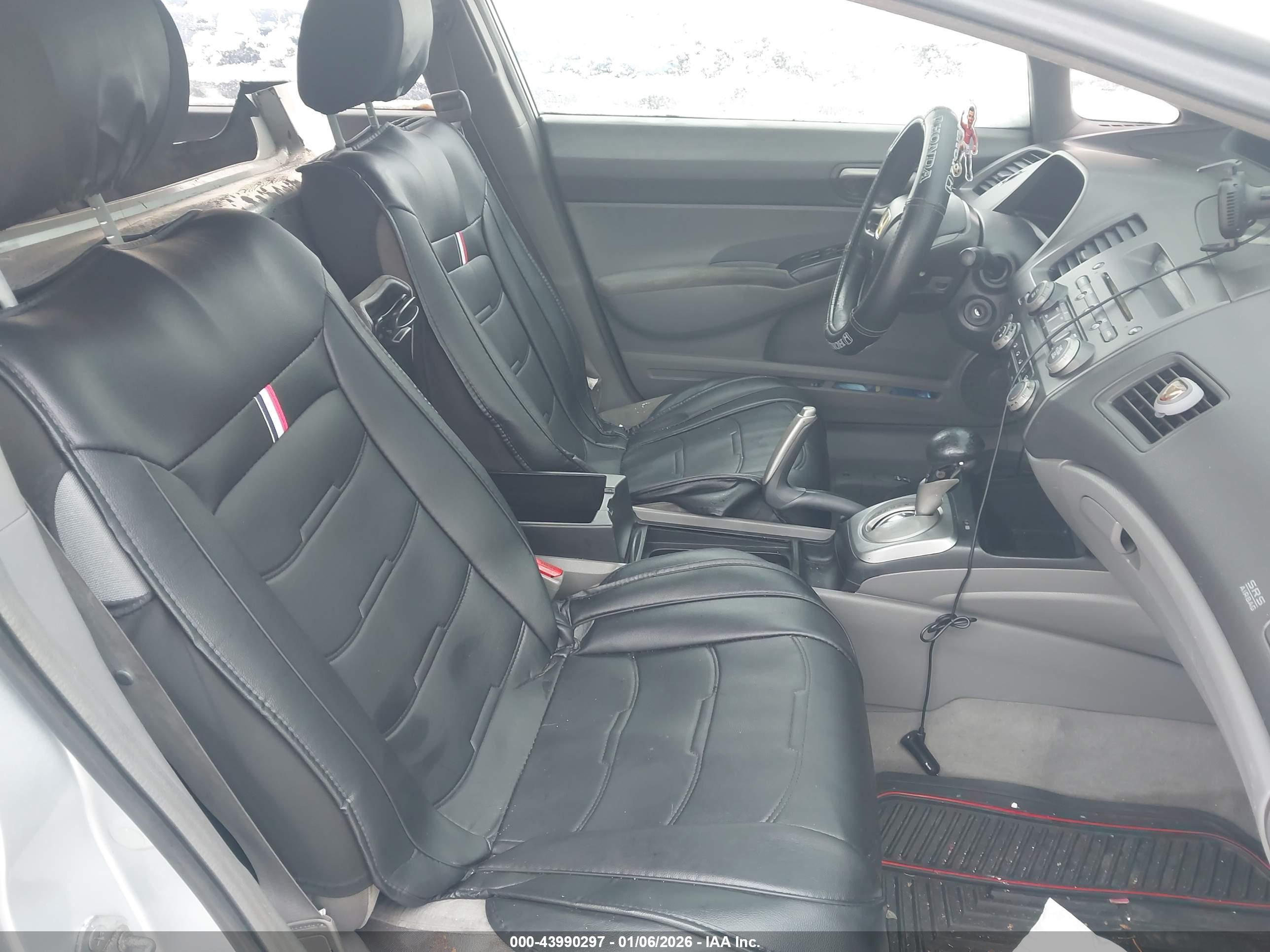HONDA CIVIC image 5