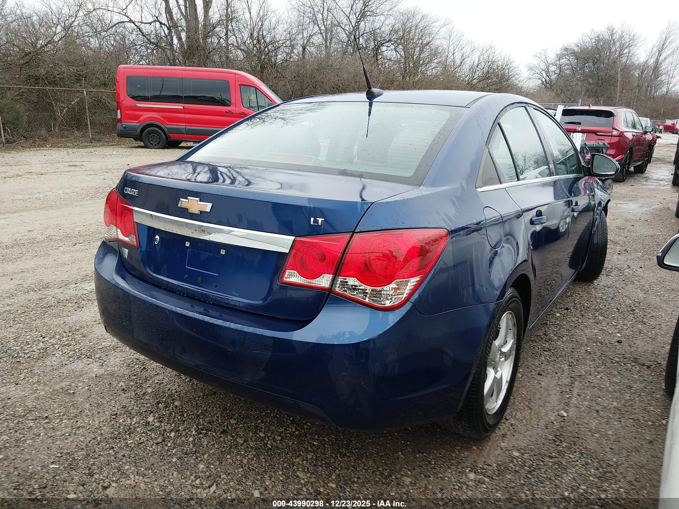 CHEVROLET CRUZE image 4