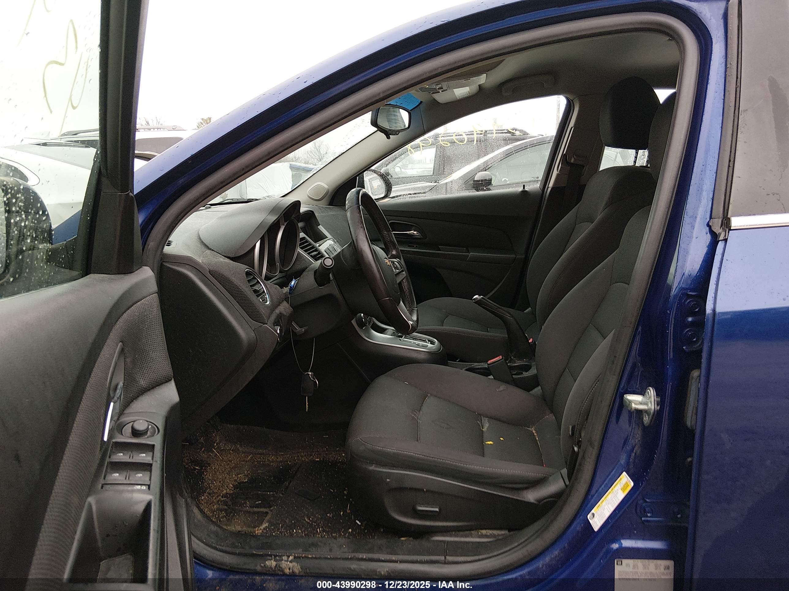 CHEVROLET CRUZE image 5