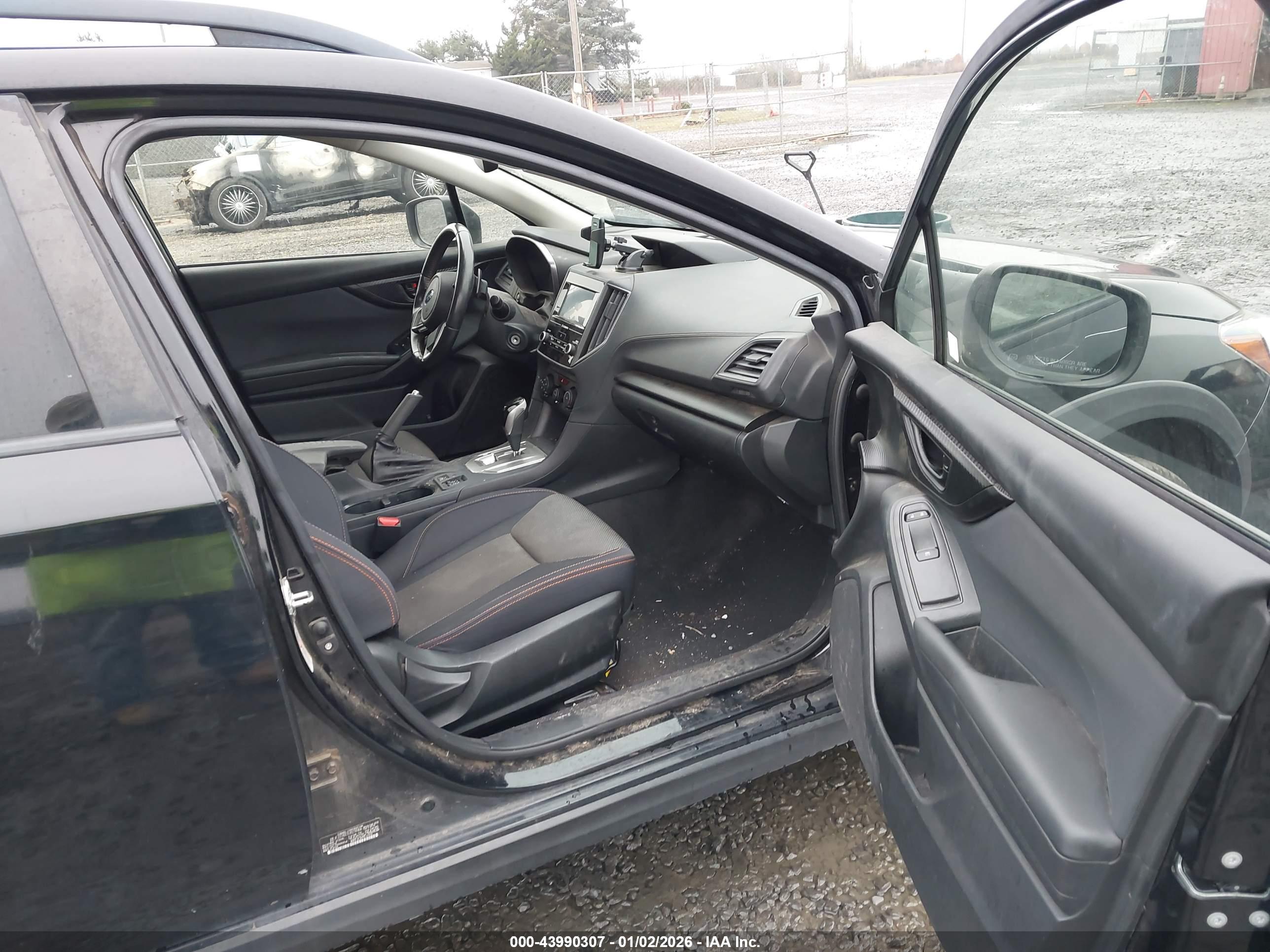 SUBARU CROSSTREK image 5