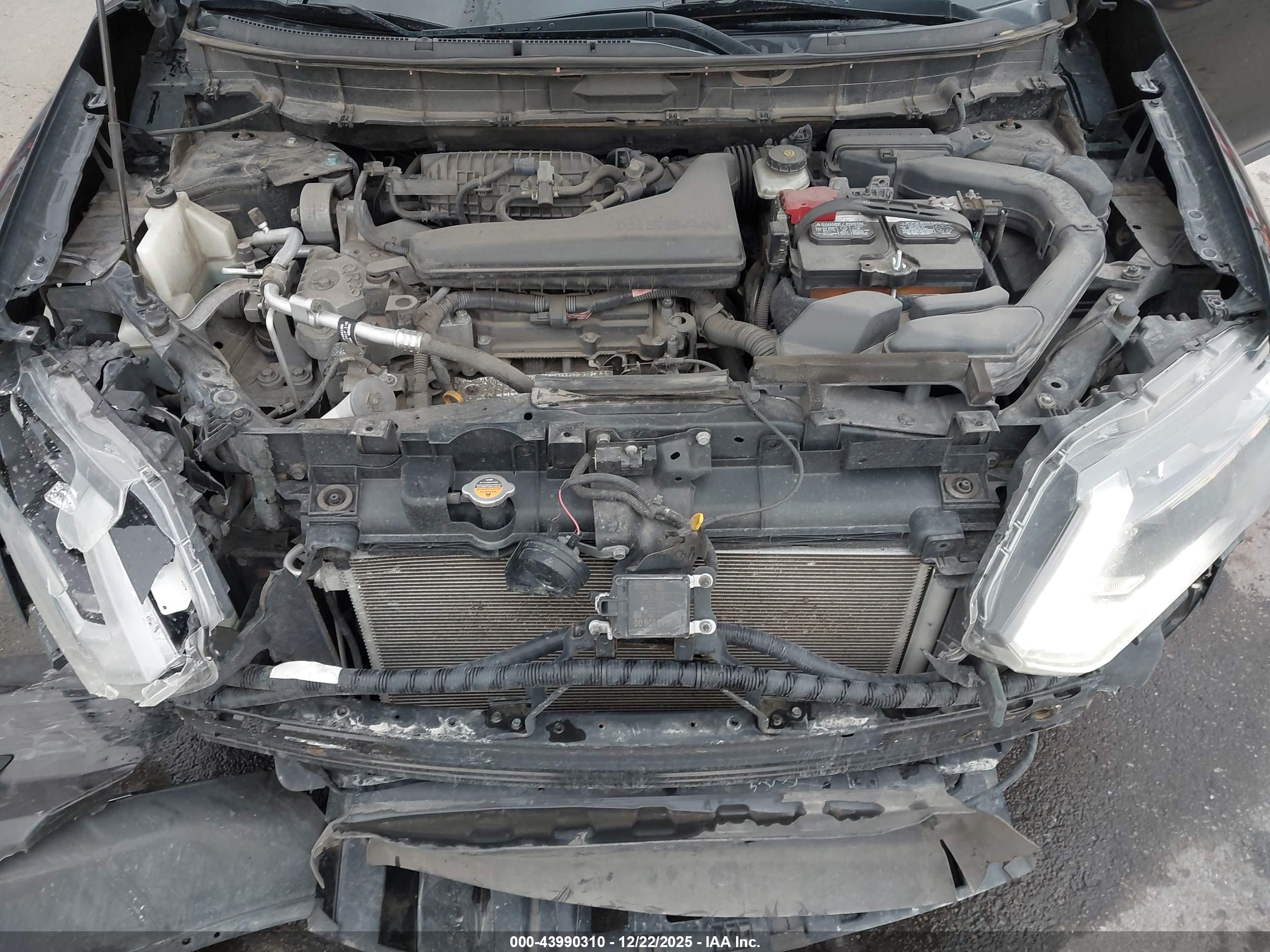 NISSAN ROGUE image 10